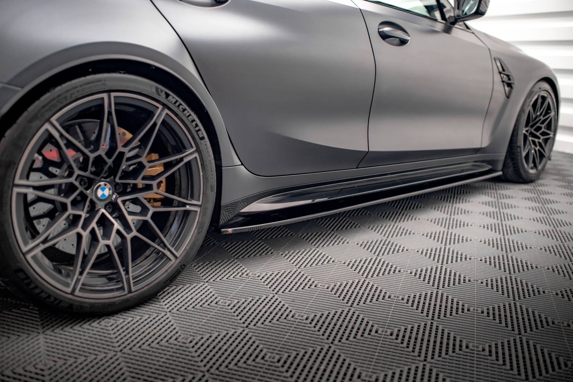 pol_po_Side-Skirts-Diffusers-V-1-BMW-M3-Sedan-Touring-G80-G81-15689_2 pol_po_Side-Skirts-Diffusers-V-1-BMW-M3-Sedan-Touring-G80-G81-15689_2