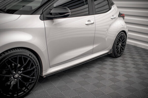 Μαρσπιέ  V.1 + Flaps Toyota Yaris Mk4