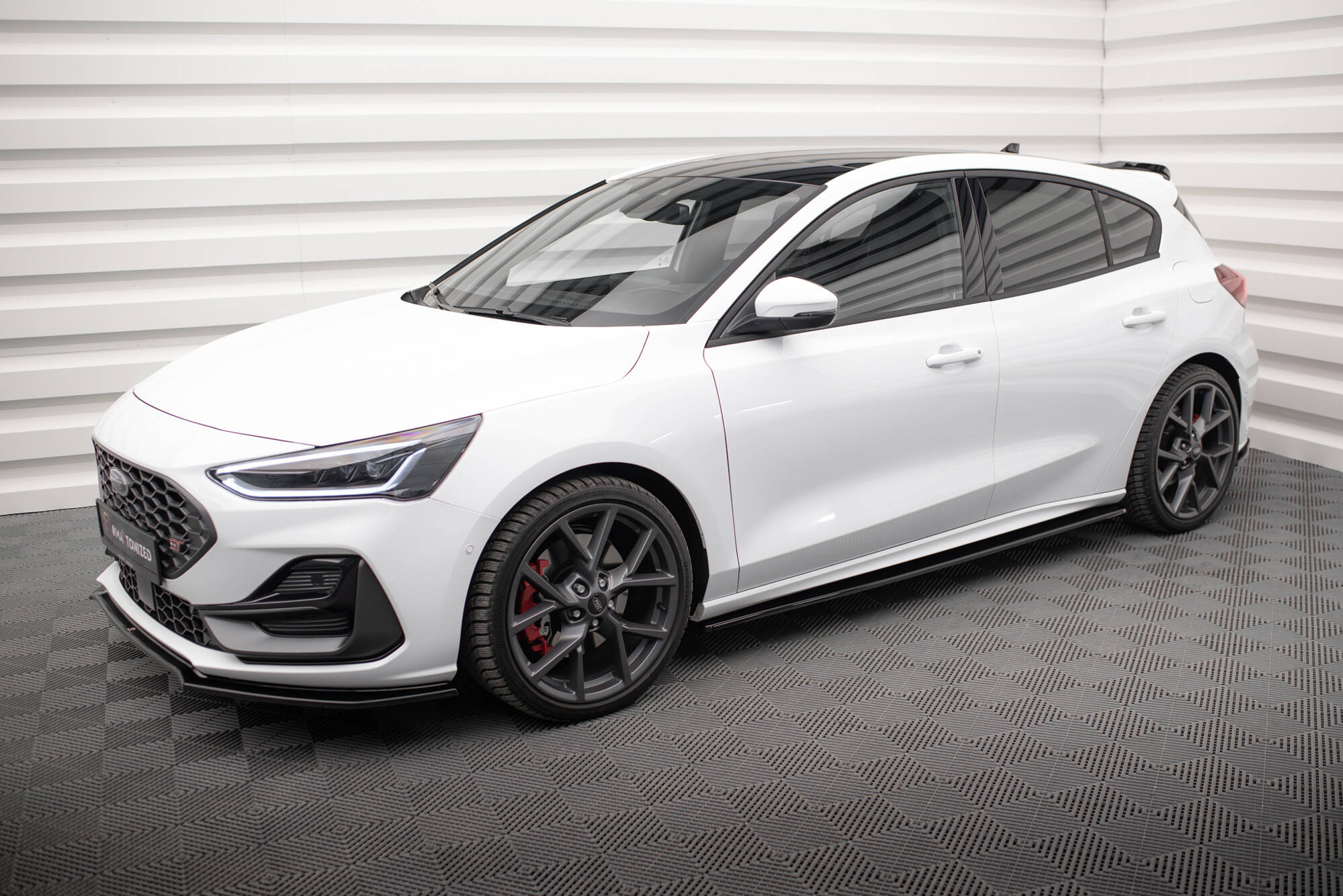 pol_po_Side-Skirts-Diffusers-V-1-Ford-Focus-ST-ST-Line-Mk4-Facelift-21989_2 pol_po_Side-Skirts-Diffusers-V-1-Ford-Focus-ST-ST-Line-Mk4-Facelift-21989_2