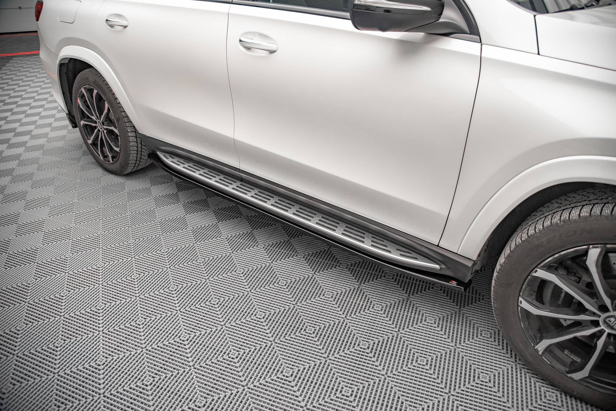 pol_po_Side-Skirts-Diffusers-V-1-Mercedes-Benz-GLS-AMG-Line-X167-13963_7 pol_po_Side-Skirts-Diffusers-V-1-Mercedes-Benz-GLS-AMG-Line-X167-13963_7