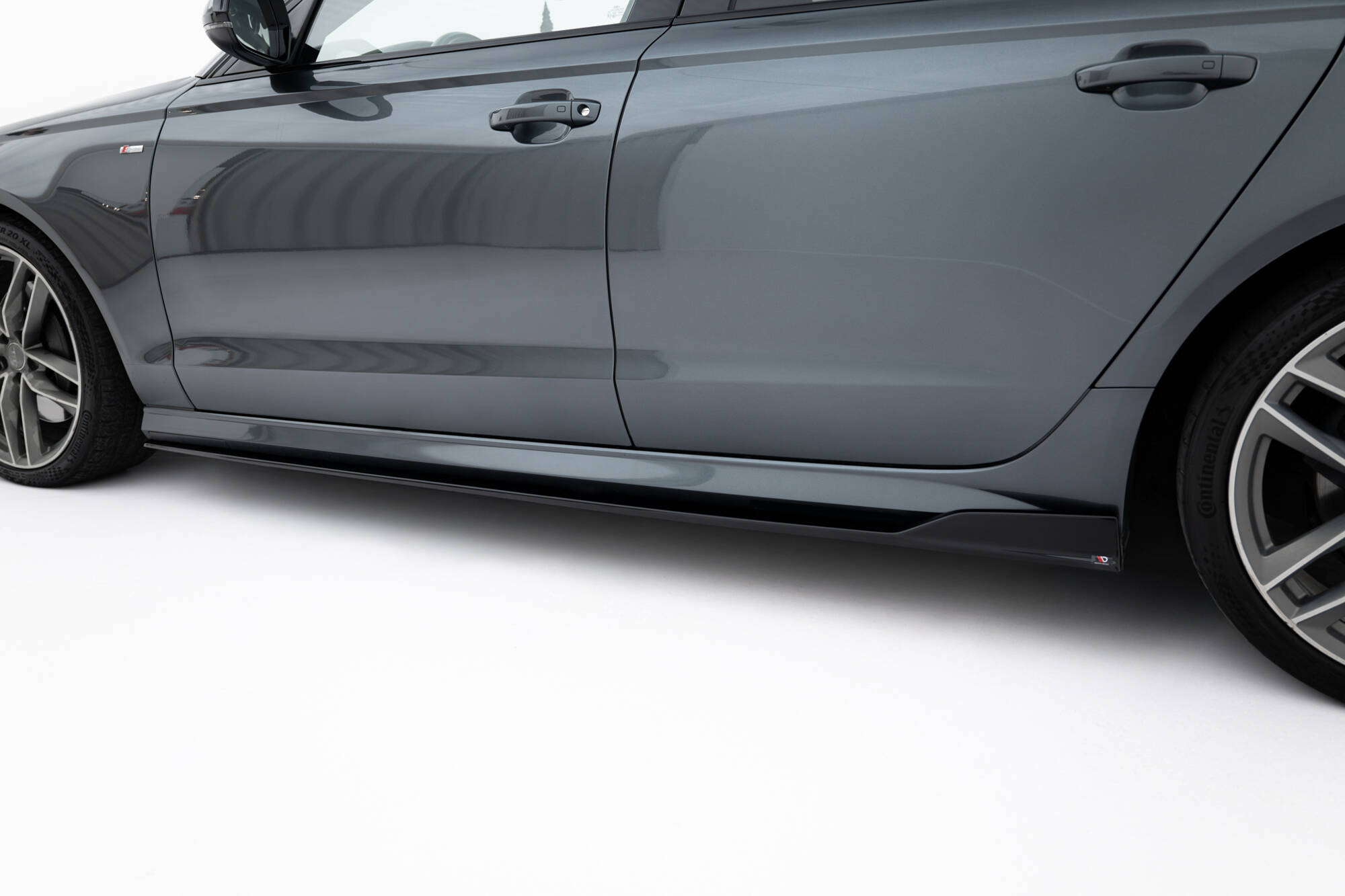 pol_po_Side-Skirts-Diffusers-V-2-Audi-A6-A6-C7-S-line-S6-C7-Facelift-22375_4 pol_po_Side-Skirts-Diffusers-V-2-Audi-A6-A6-C7-S-line-S6-C7-Facelift-22375_4