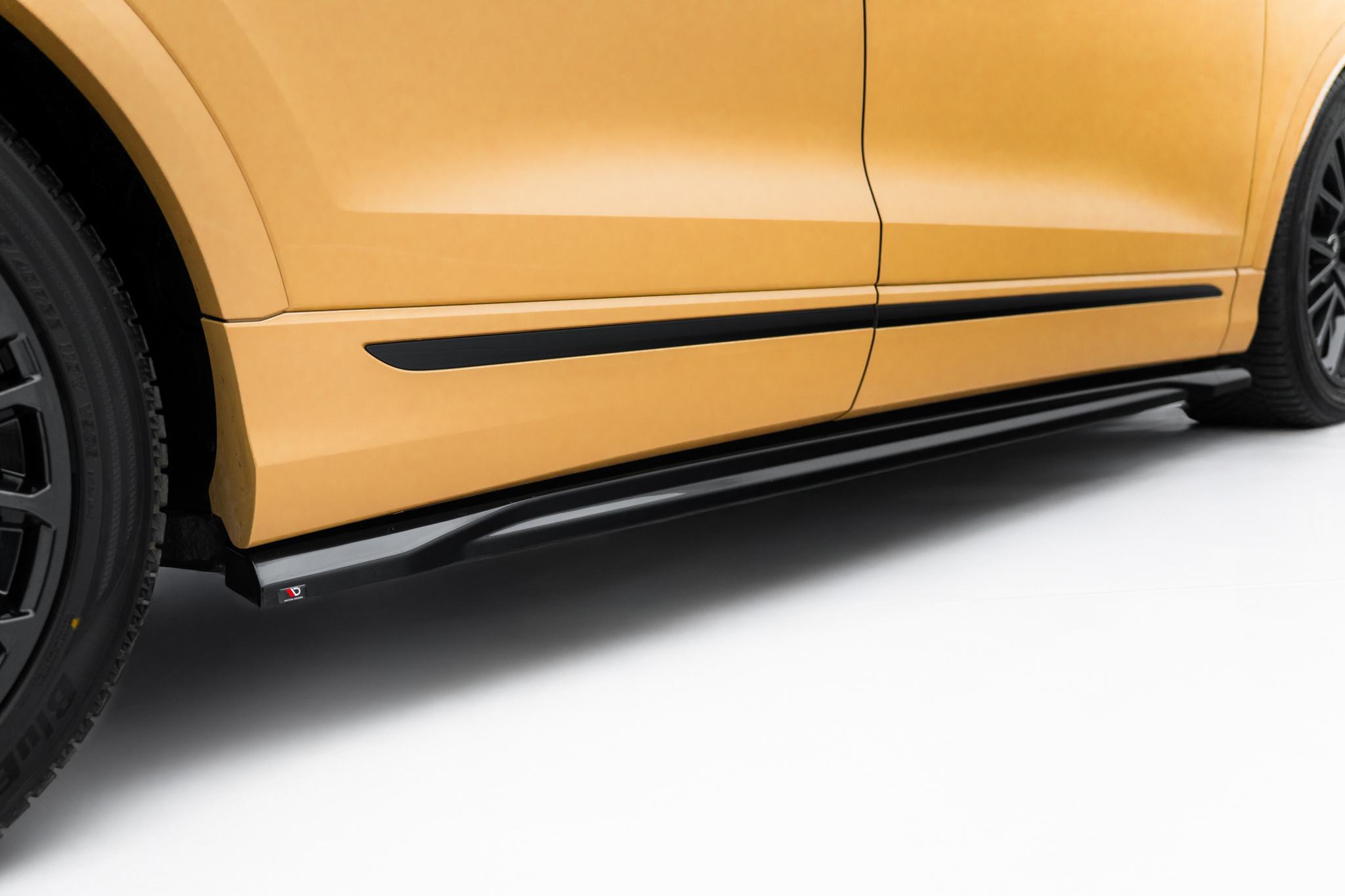 pol_po_Side-Skirts-Diffusers-V-2-Audi-Q8-Mk1-Facelift-22720_6 pol_po_Side-Skirts-Diffusers-V-2-Audi-Q8-Mk1-Facelift-22720_6