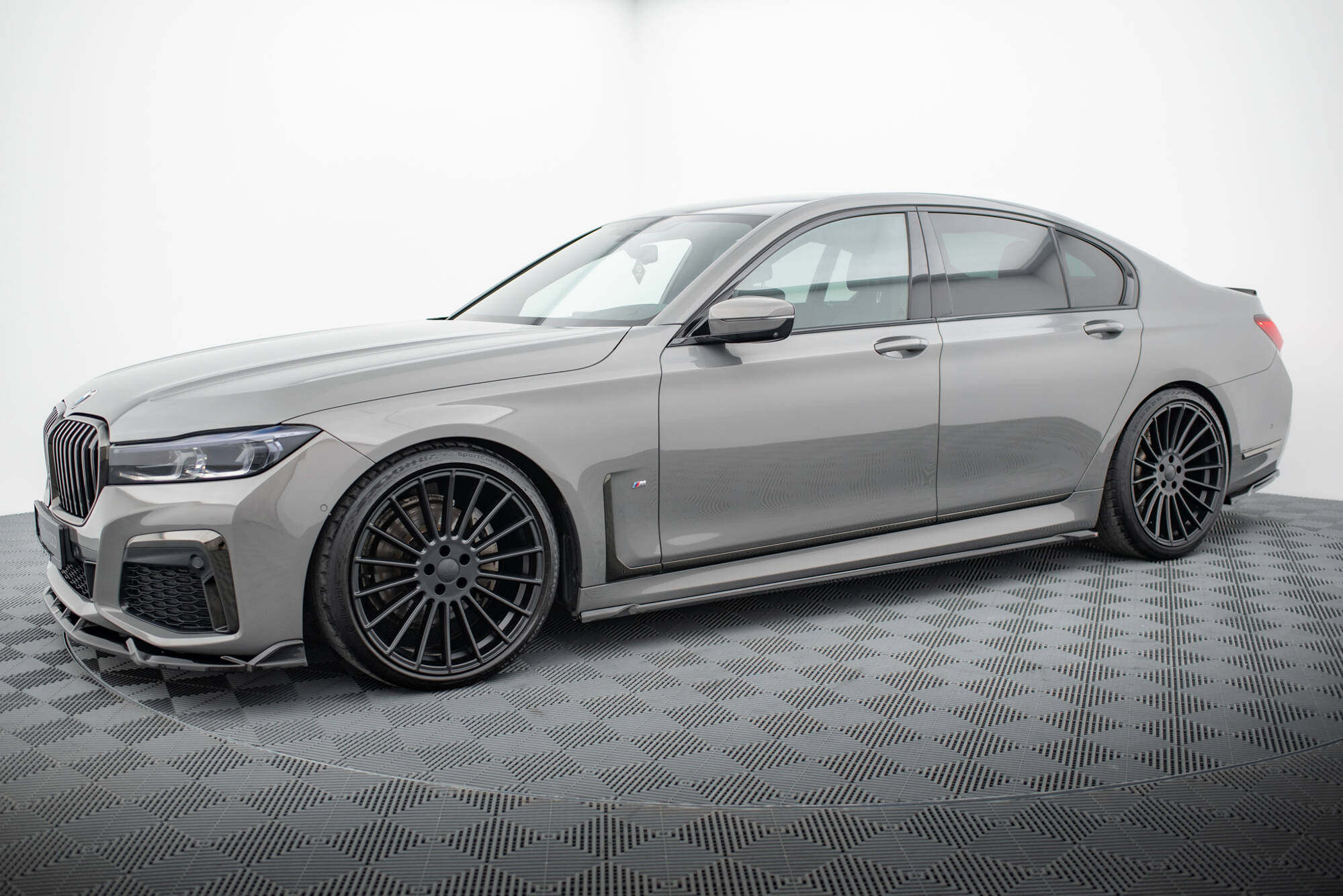 pol_po_Side-Skirts-Diffusers-V-2-BMW-7-M-Pack-G11-21039_2 pol_po_Side-Skirts-Diffusers-V-2-BMW-7-M-Pack-G11-21039_2