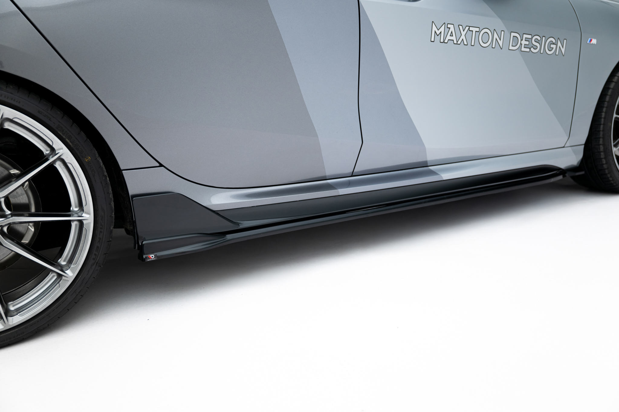 pol_po_Side-Skirts-Diffusers-V-2-BMW-M135i-M-Performance-F70-22828_8 pol_po_Side-Skirts-Diffusers-V-2-BMW-M135i-M-Performance-F70-22828_8