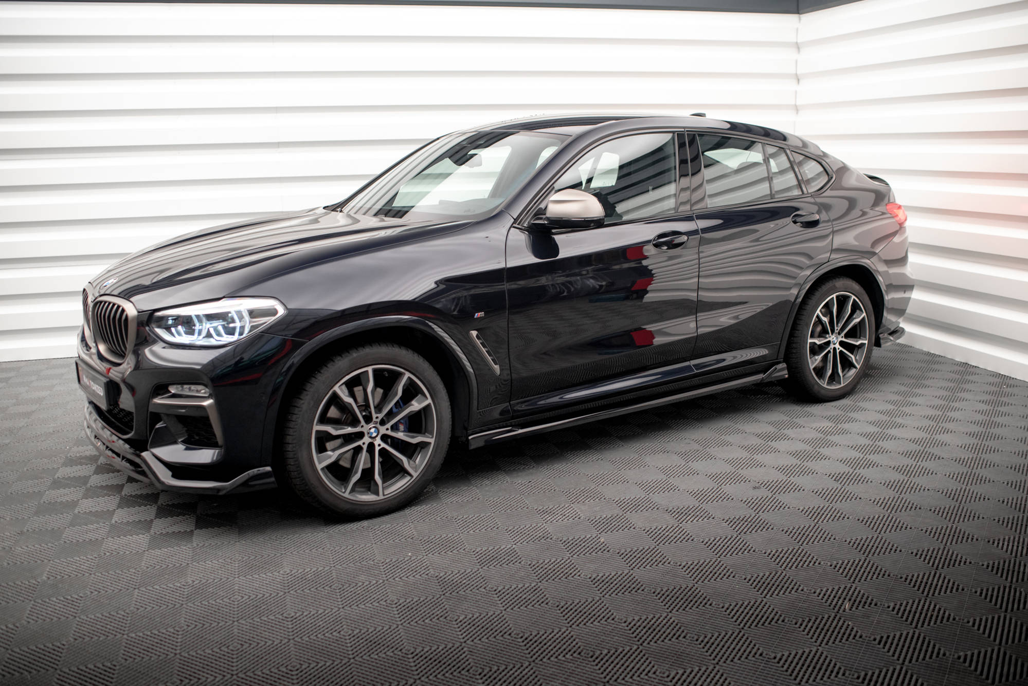 pol_po_Side-Skirts-Diffusers-V-2-BMW-X4-M-Pack-G02-18718_4 pol_po_Side-Skirts-Diffusers-V-2-BMW-X4-M-Pack-G02-18718_4