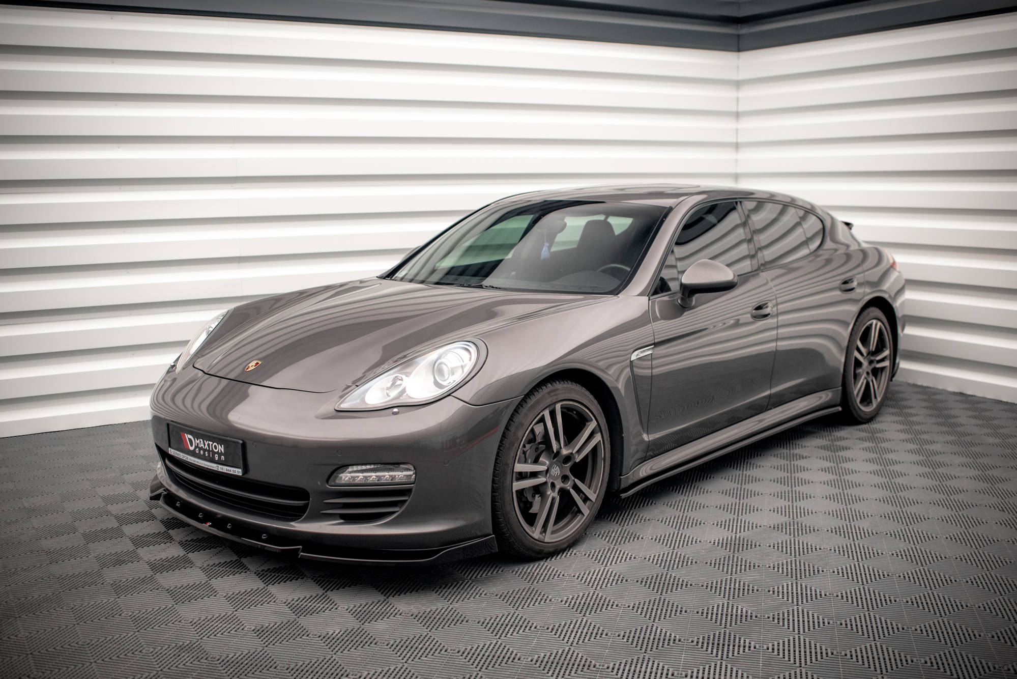 pol_po_Side-Skirts-Diffusers-V-2-Porsche-Panamera-Panamera-Diesel-Panamera-Turbo-970-17228_6 pol_po_Side-Skirts-Diffusers-V-2-Porsche-Panamera-Panamera-Diesel-Panamera-Turbo-970-17228_6