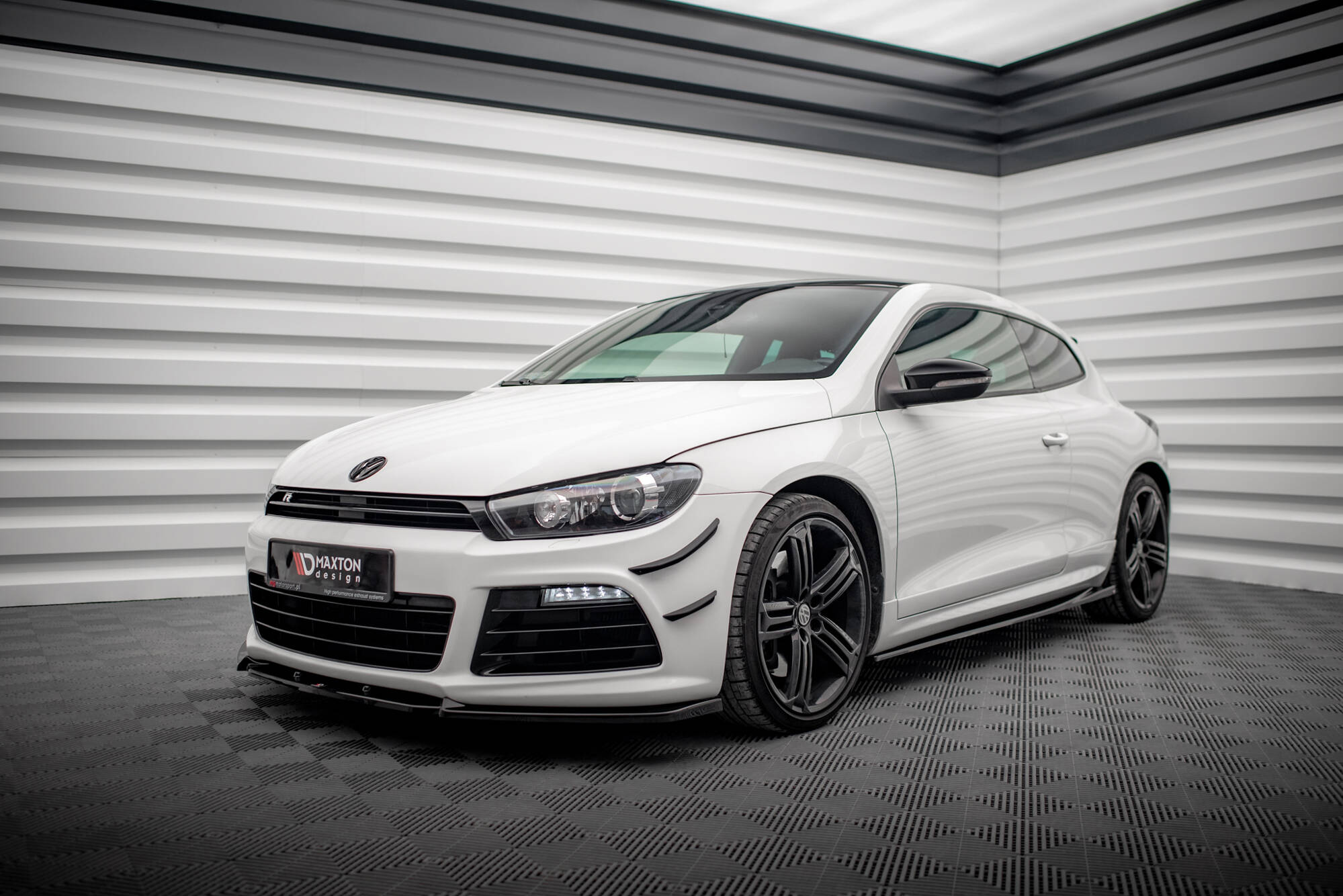 pol_po_Side-Skirts-Diffusers-V-2-Volkswagen-Scirocco-R-Mk3-19563_2 pol_po_Side-Skirts-Diffusers-V-2-Volkswagen-Scirocco-R-Mk3-19563_2