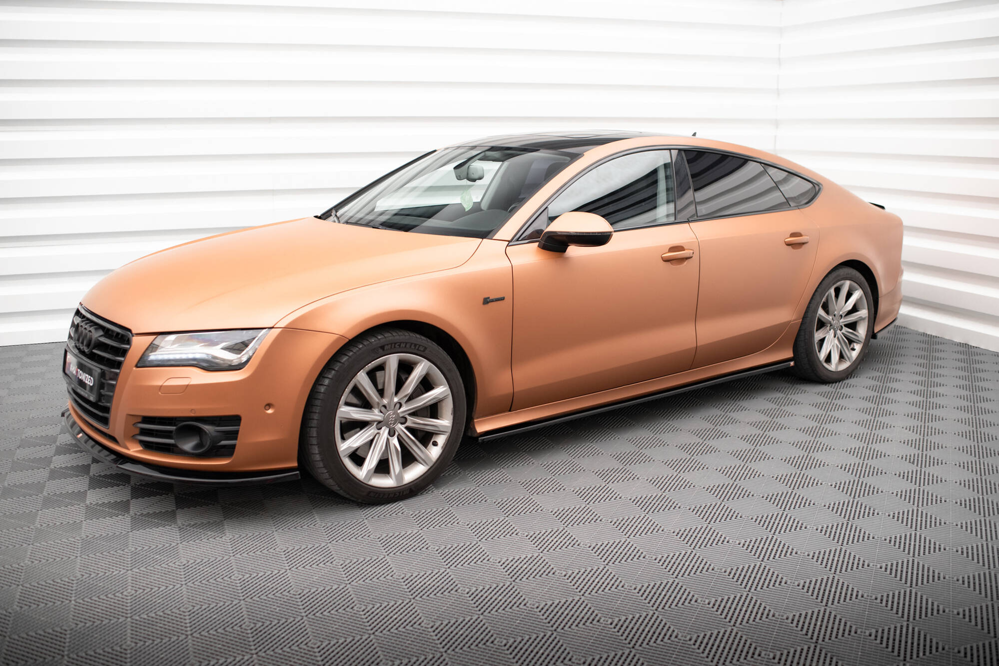 pol_po_Side-Skirts-Diffusers-V-3-Audi-A7-S-Line-S7-C7-20180_2 pol_po_Side-Skirts-Diffusers-V-3-Audi-A7-S-Line-S7-C7-20180_2
