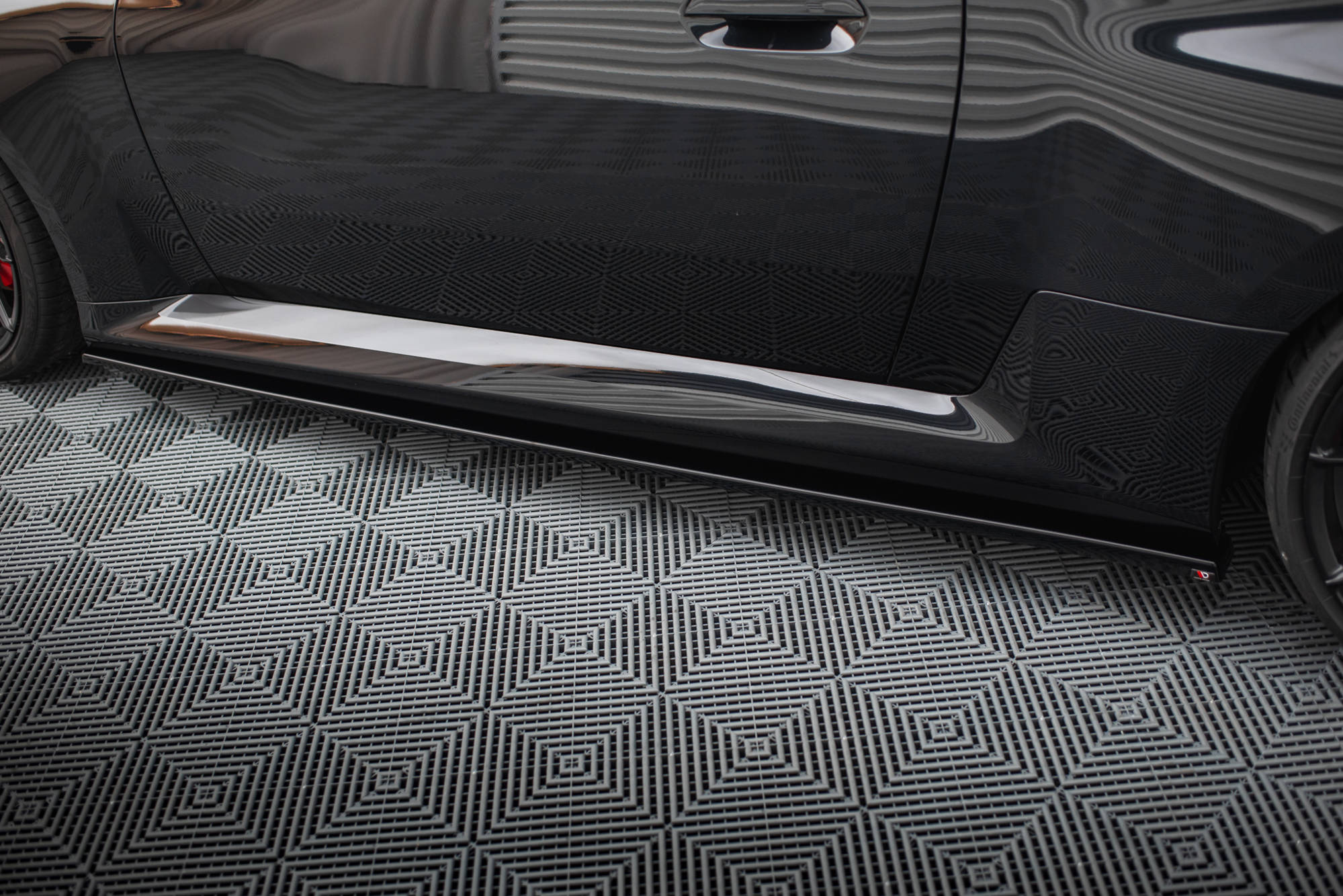 pol_po_Side-Skirts-Diffusers-V-3-BMW-M2-G87-18885_4 pol_po_Side-Skirts-Diffusers-V-3-BMW-M2-G87-18885_4