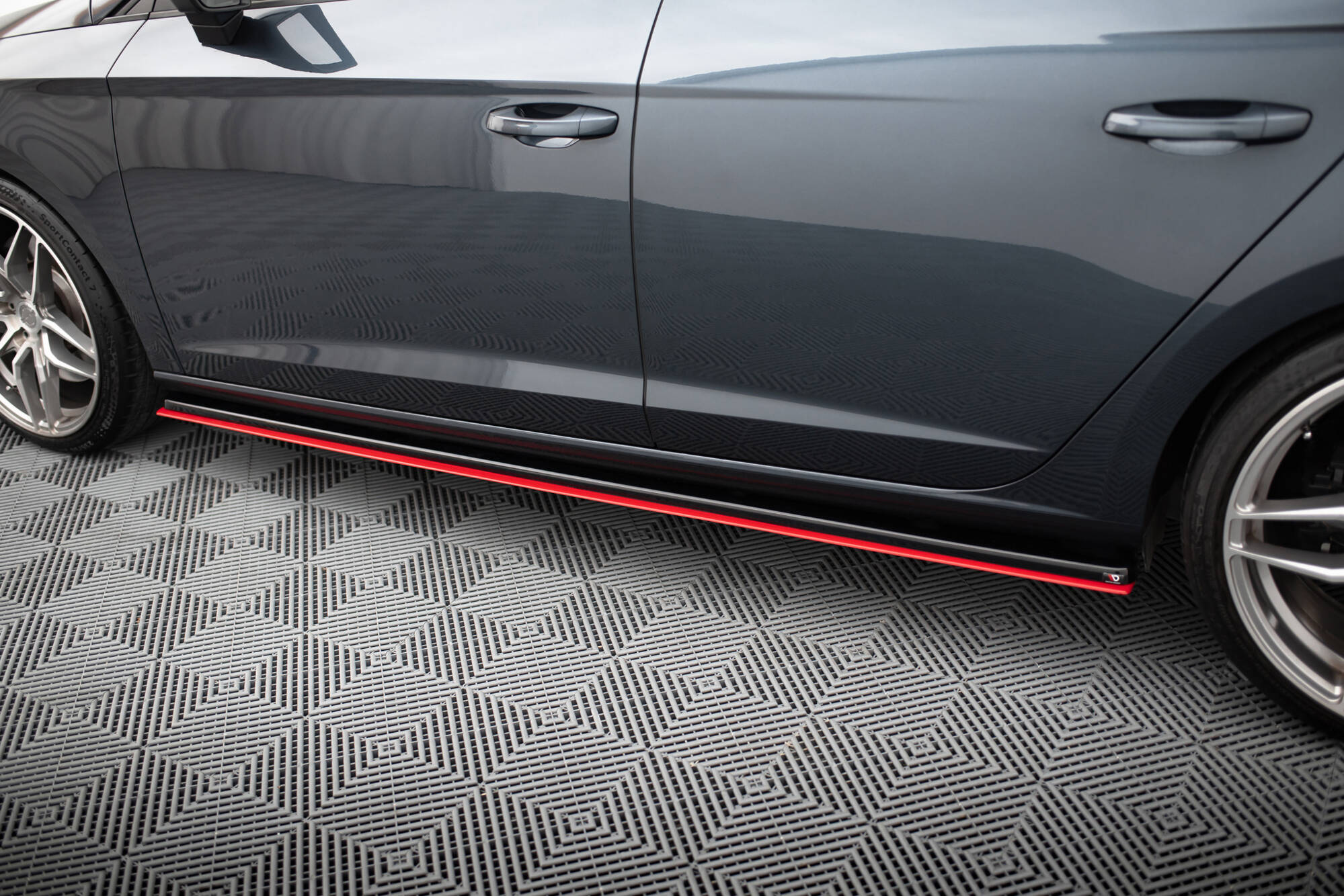pol_po_Side-Skirts-Diffusers-V-3-Seat-Leon-Mk3-Cupra-FR-Facelift-5568_4 pol_po_Side-Skirts-Diffusers-V-3-Seat-Leon-Mk3-Cupra-FR-Facelift-5568_4