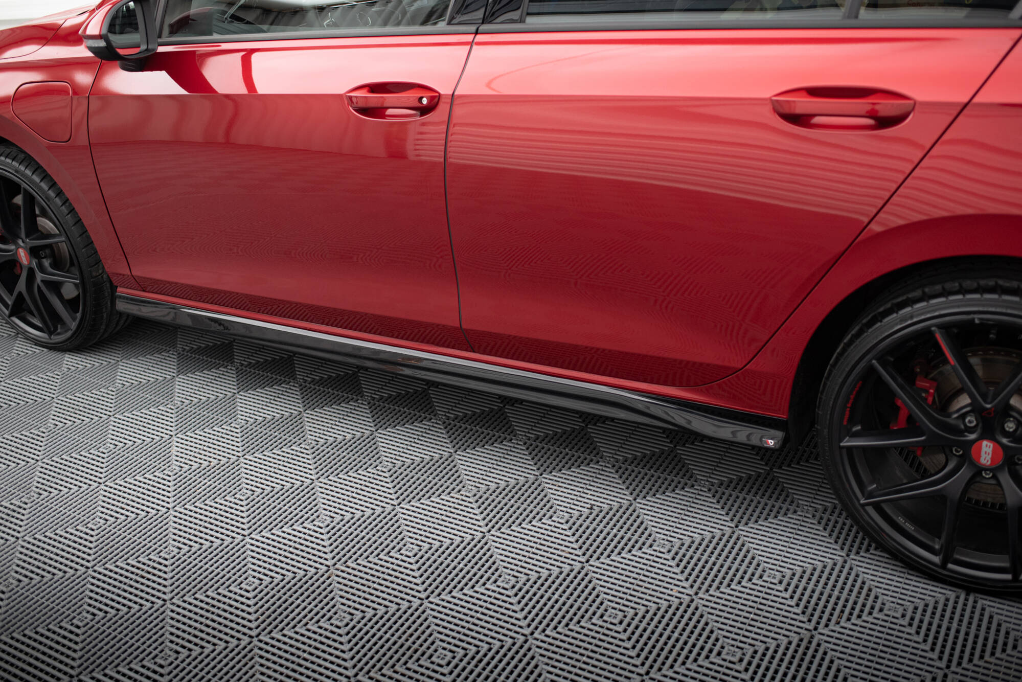 pol_po_Side-Skirts-Diffusers-V-3-Volkswagen-Golf-GTI-GTE-GTI-Clubsport-GTD-R-Line-Mk8-12221_4 pol_po_Side-Skirts-Diffusers-V-3-Volkswagen-Golf-GTI-GTE-GTI-Clubsport-GTD-R-Line-Mk8-12221_4