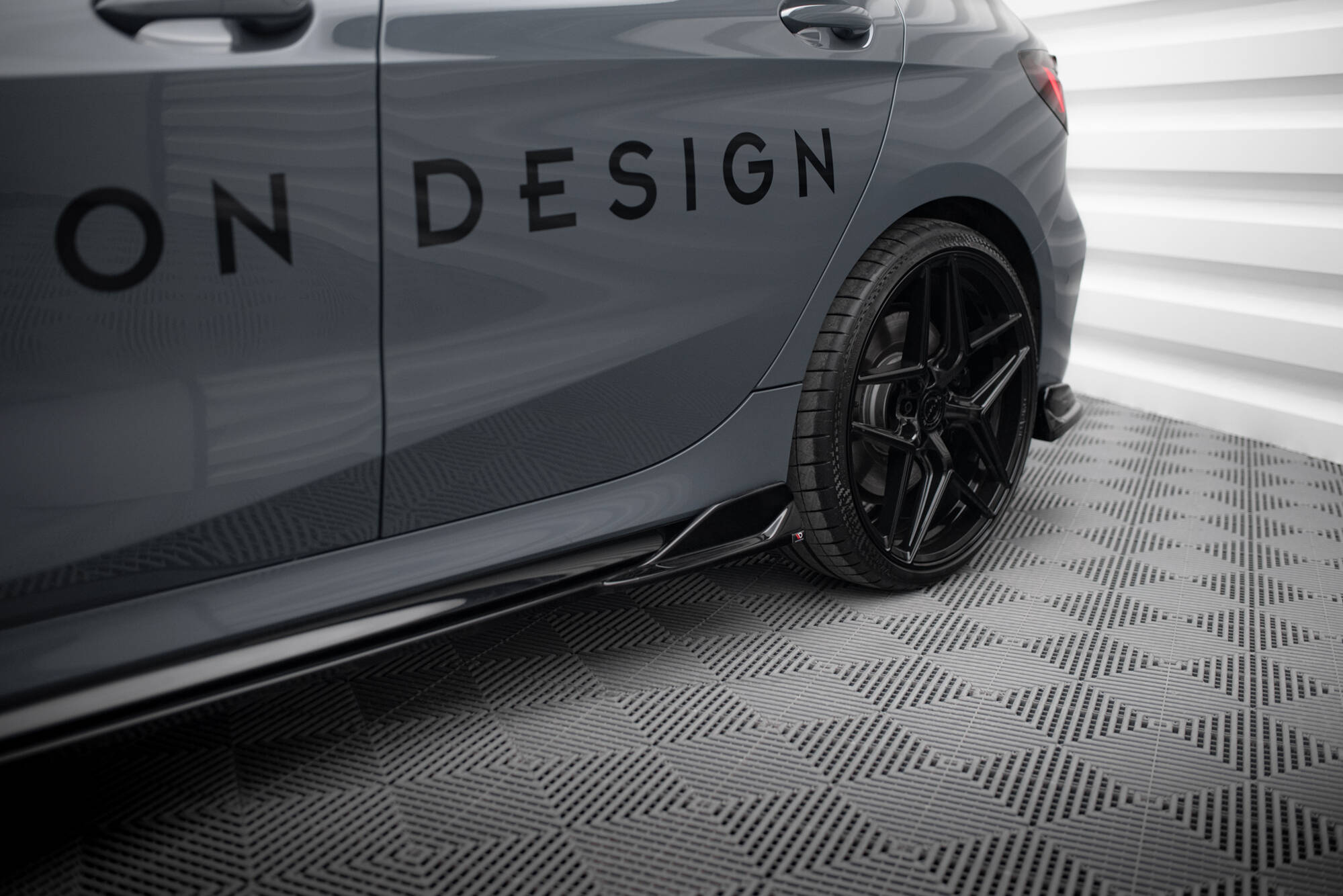 pol_po_Side-Skirts-Diffusers-V-3-for-BMW-1-M-Pack-M135i-128ti-F40-9979_6 pol_po_Side-Skirts-Diffusers-V-3-for-BMW-1-M-Pack-M135i-128ti-F40-9979_6