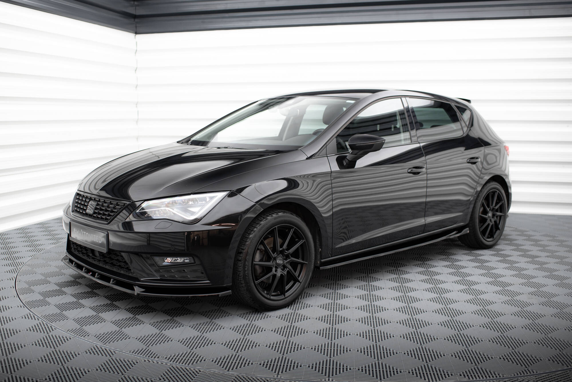 pol_po_Side-Skirts-Diffusers-V-4-Seat-Leon-Cupra-FR-Mk3-FL-10199_2 pol_po_Side-Skirts-Diffusers-V-4-Seat-Leon-Cupra-FR-Mk3-FL-10199_2