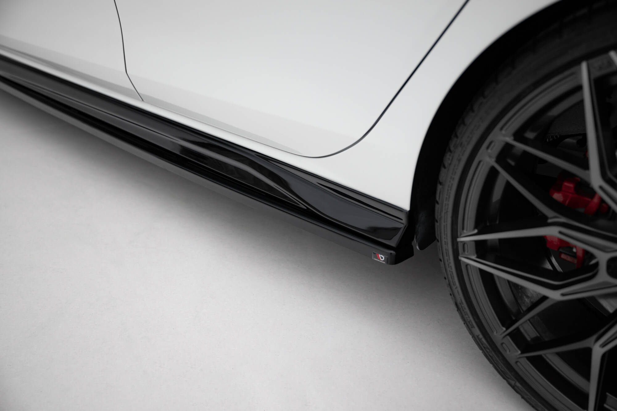 pol_po_Side-Skirts-Diffusers-V-4-Volkswagen-Golf-GTI-GTE-GTI-Clubsport-GTD-R-Line-Mk8-20420_6 pol_po_Side-Skirts-Diffusers-V-4-Volkswagen-Golf-GTI-GTE-GTI-Clubsport-GTD-R-Line-Mk8-20420_6