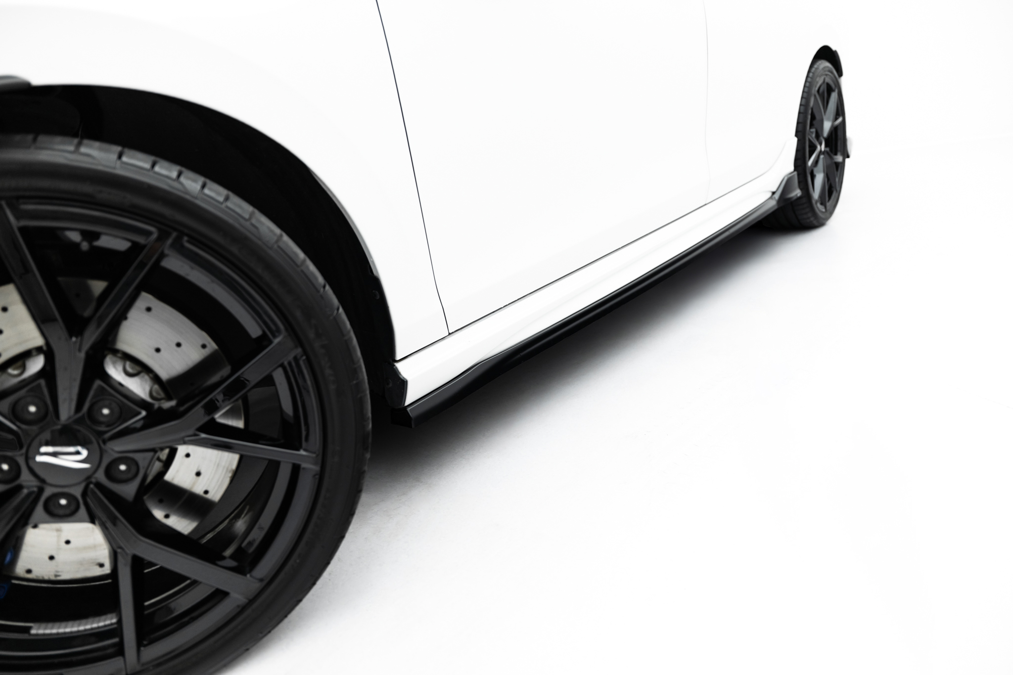 pol_po_Side-Skirts-Diffusers-Volkswagen-Golf-R-Variant-Mk8-Mk8-Facelift-23536_4 pol_po_Side-Skirts-Diffusers-Volkswagen-Golf-R-Variant-Mk8-Mk8-Facelift-23536_4