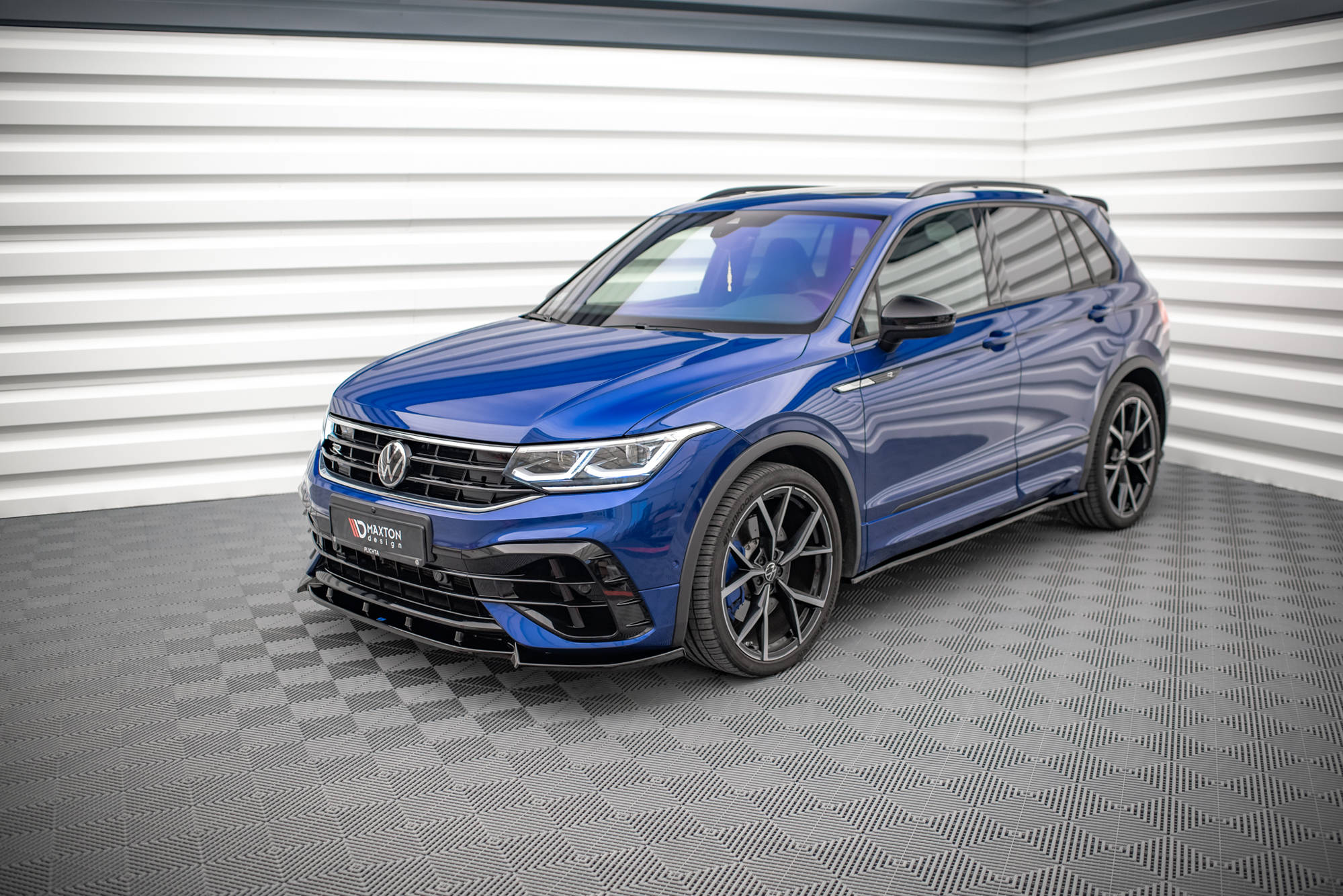 pol_po_Side-Skirts-Diffusers-Volkswagen-Tiguan-R-R-Line-Mk2-Facelift-14442_6 pol_po_Side-Skirts-Diffusers-Volkswagen-Tiguan-R-R-Line-Mk2-Facelift-14442_6