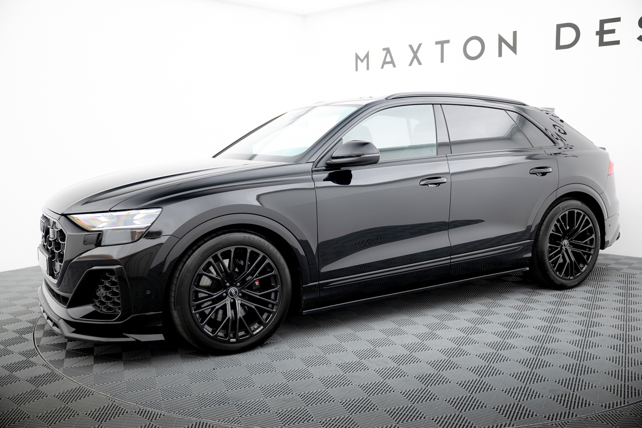 pol_po_Side-skirts-Diffusers-V-1-Audi-Q8-S-line-SQ8-Mk1-Facelift-22765_3 pol_po_Side-skirts-Diffusers-V-1-Audi-Q8-S-line-SQ8-Mk1-Facelift-22765_3