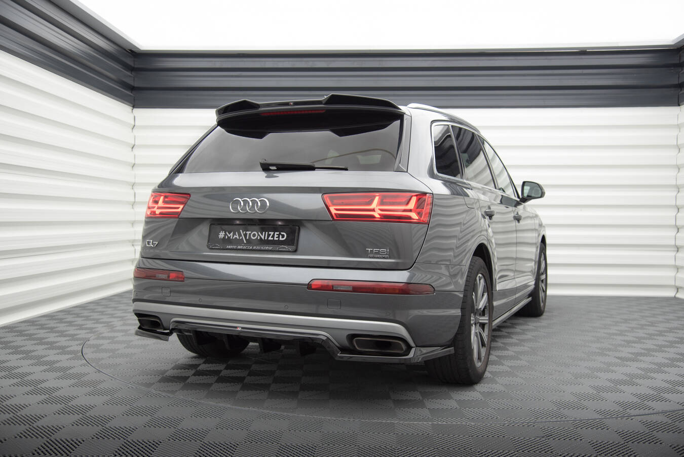 pol_po_Spoiler-Cap-3D-Audi-Q7-Mk2-19364_2 pol_po_Spoiler-Cap-3D-Audi-Q7-Mk2-19364_2