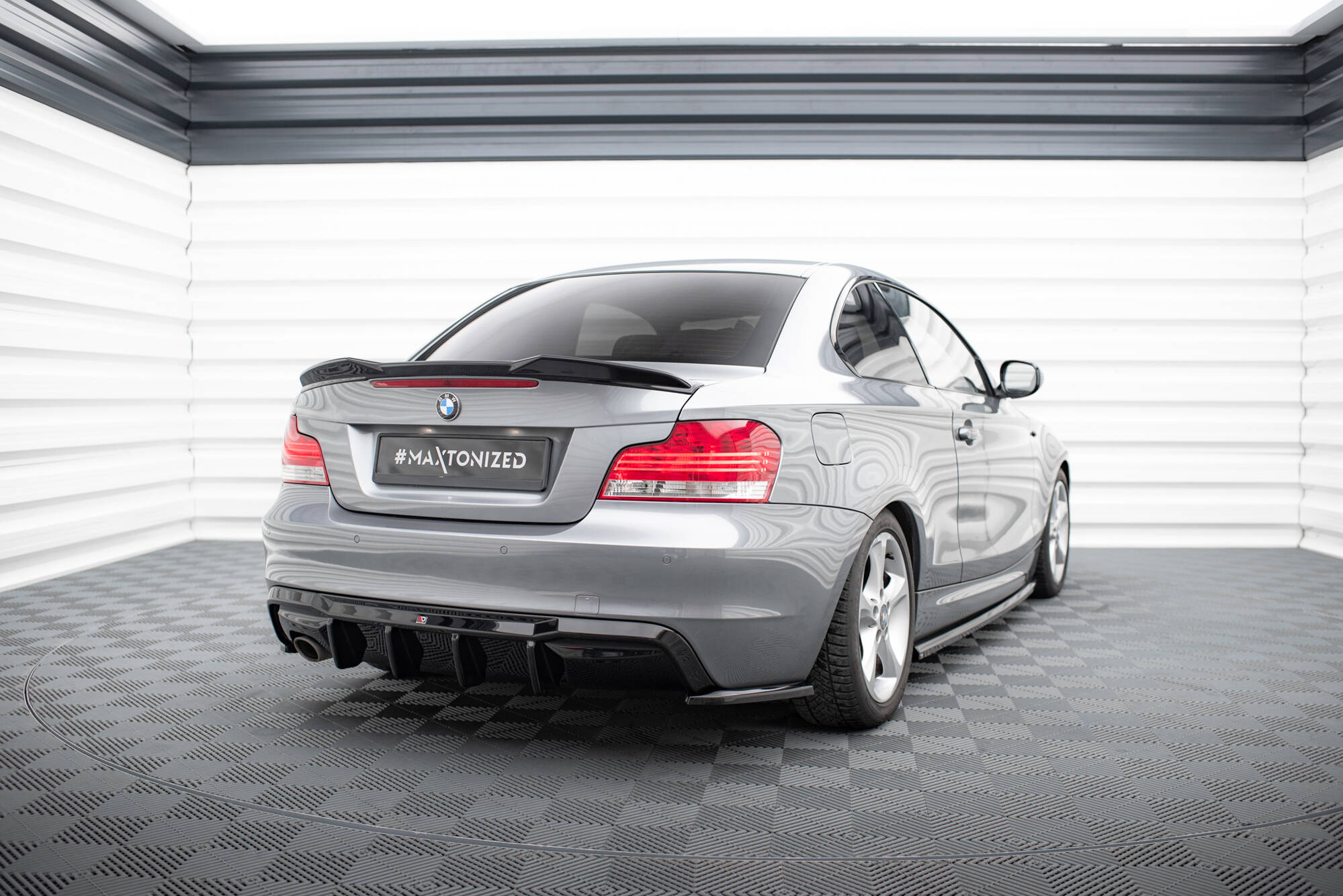 pol_po_Spoiler-Cap-3D-BMW-1-M-Pack-E82-20427_2 pol_po_Spoiler-Cap-3D-BMW-1-M-Pack-E82-20427_2