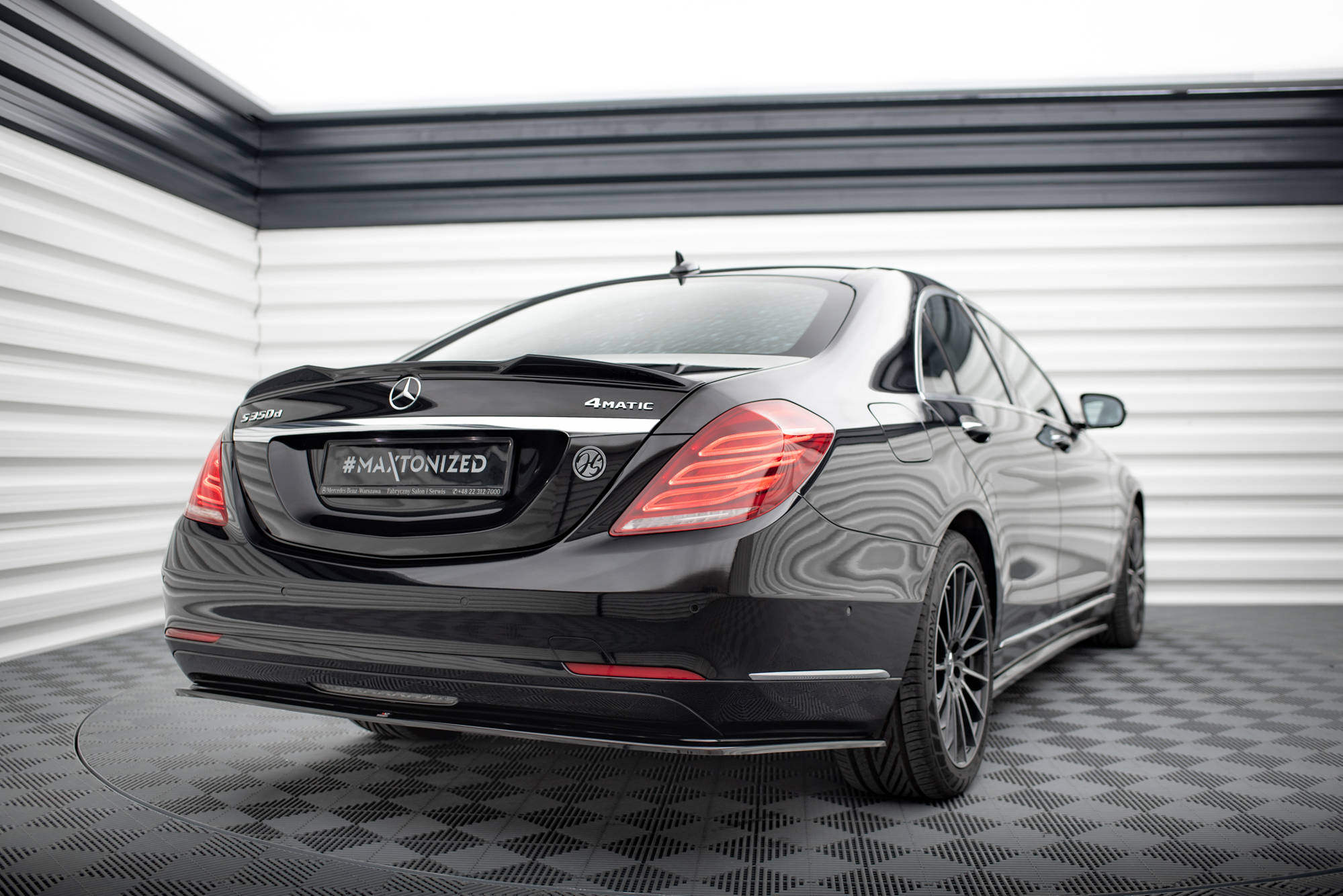 pol_po_Spoiler-Cap-3D-Mercedes-Benz-S-W222-W222-Facelift-19004_5 pol_po_Spoiler-Cap-3D-Mercedes-Benz-S-W222-W222-Facelift-19004_5