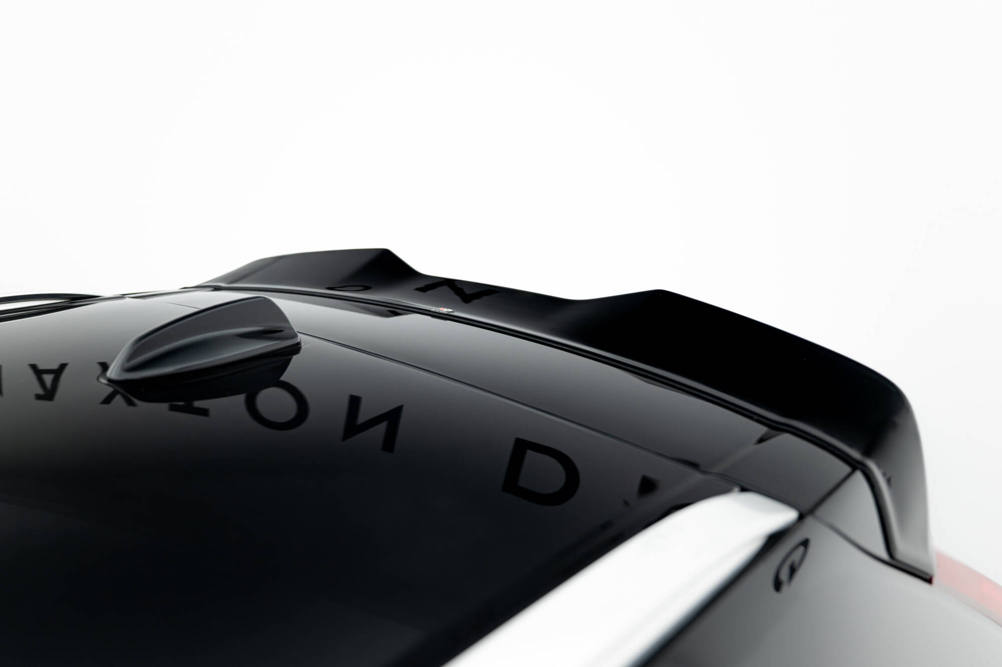 pol_po_Spoiler-Cap-3D-Volvo-XC60-Mk2-22561_1 pol_po_Spoiler-Cap-3D-Volvo-XC60-Mk2-22561_1