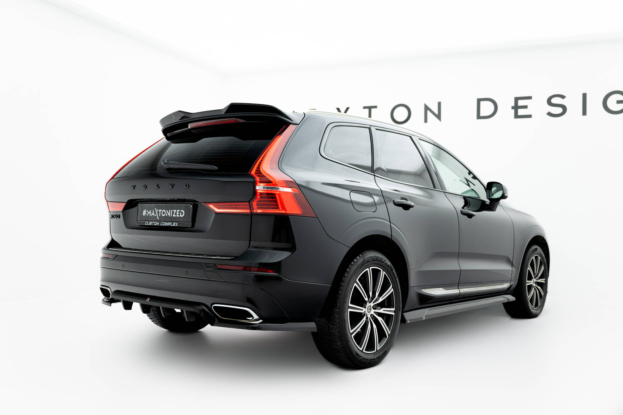 pol_po_Spoiler-Cap-3D-Volvo-XC60-Mk2-22561_5 pol_po_Spoiler-Cap-3D-Volvo-XC60-Mk2-22561_5