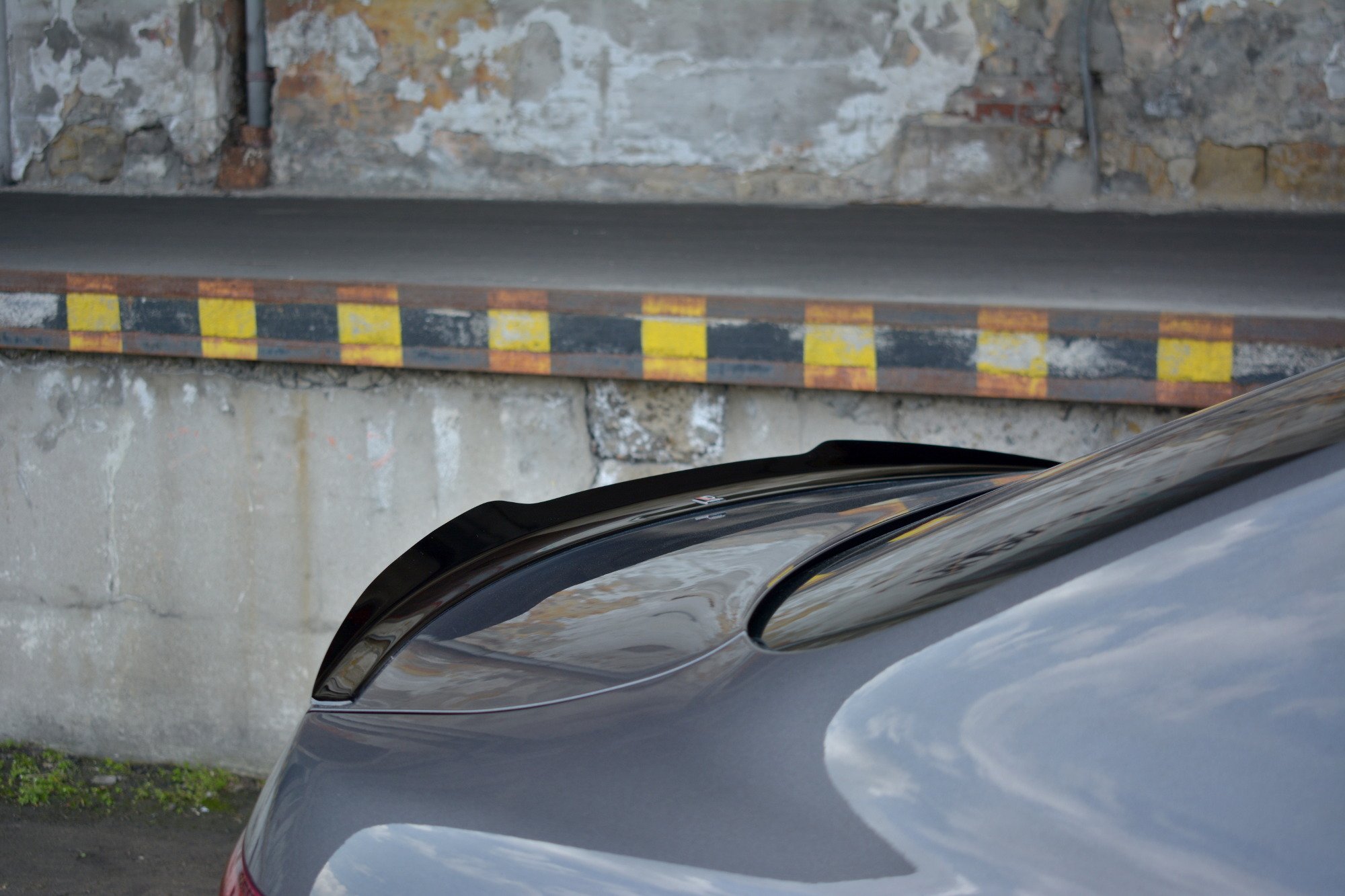 pol_po_Spoiler-Cap-Alfa-Romeo-Giulia-7552_1 pol_po_Spoiler-Cap-Alfa-Romeo-Giulia-7552_1