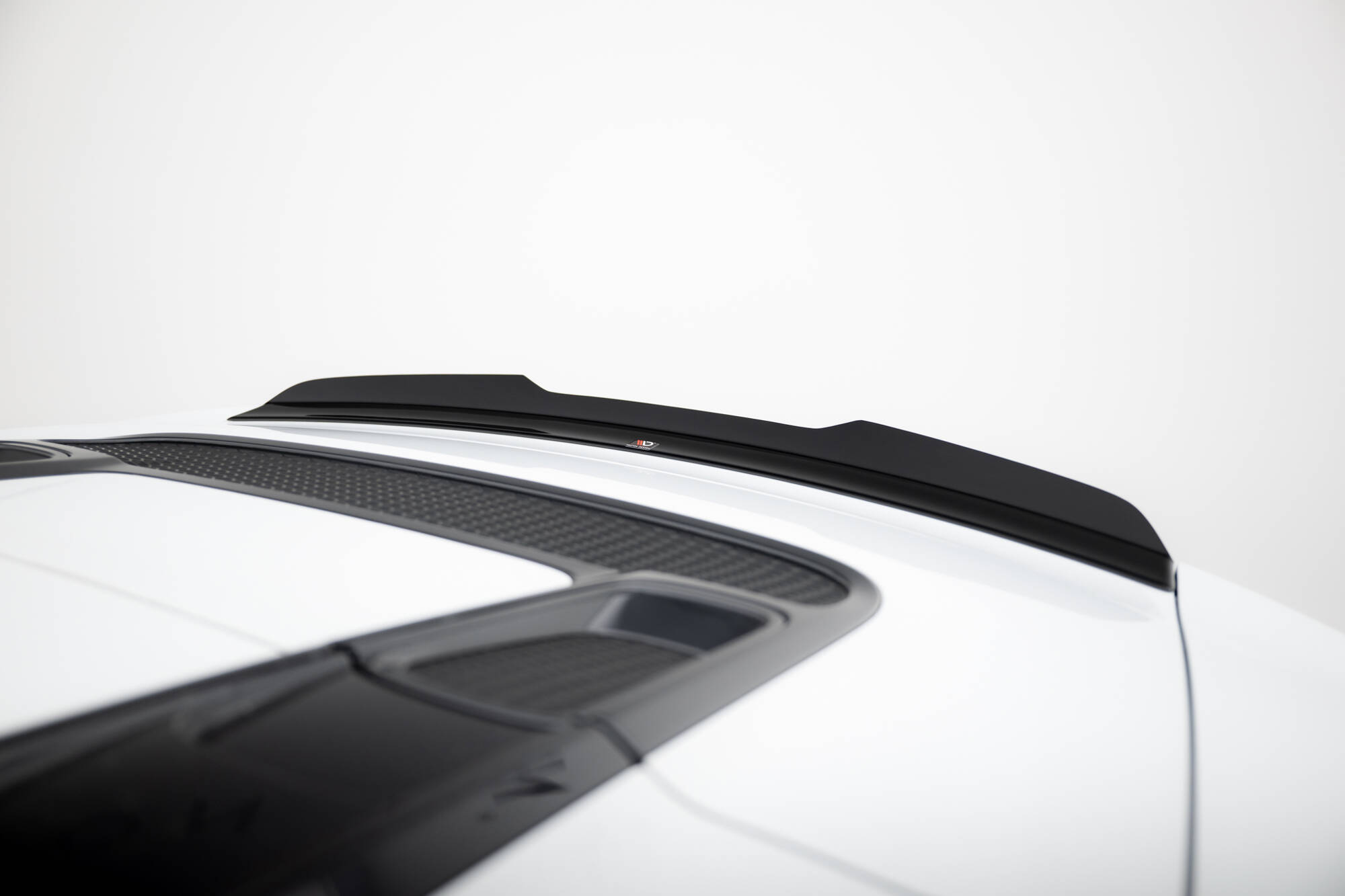 pol_po_Spoiler-Cap-Audi-R8-Spyder-Mk2-21223_4 pol_po_Spoiler-Cap-Audi-R8-Spyder-Mk2-21223_4