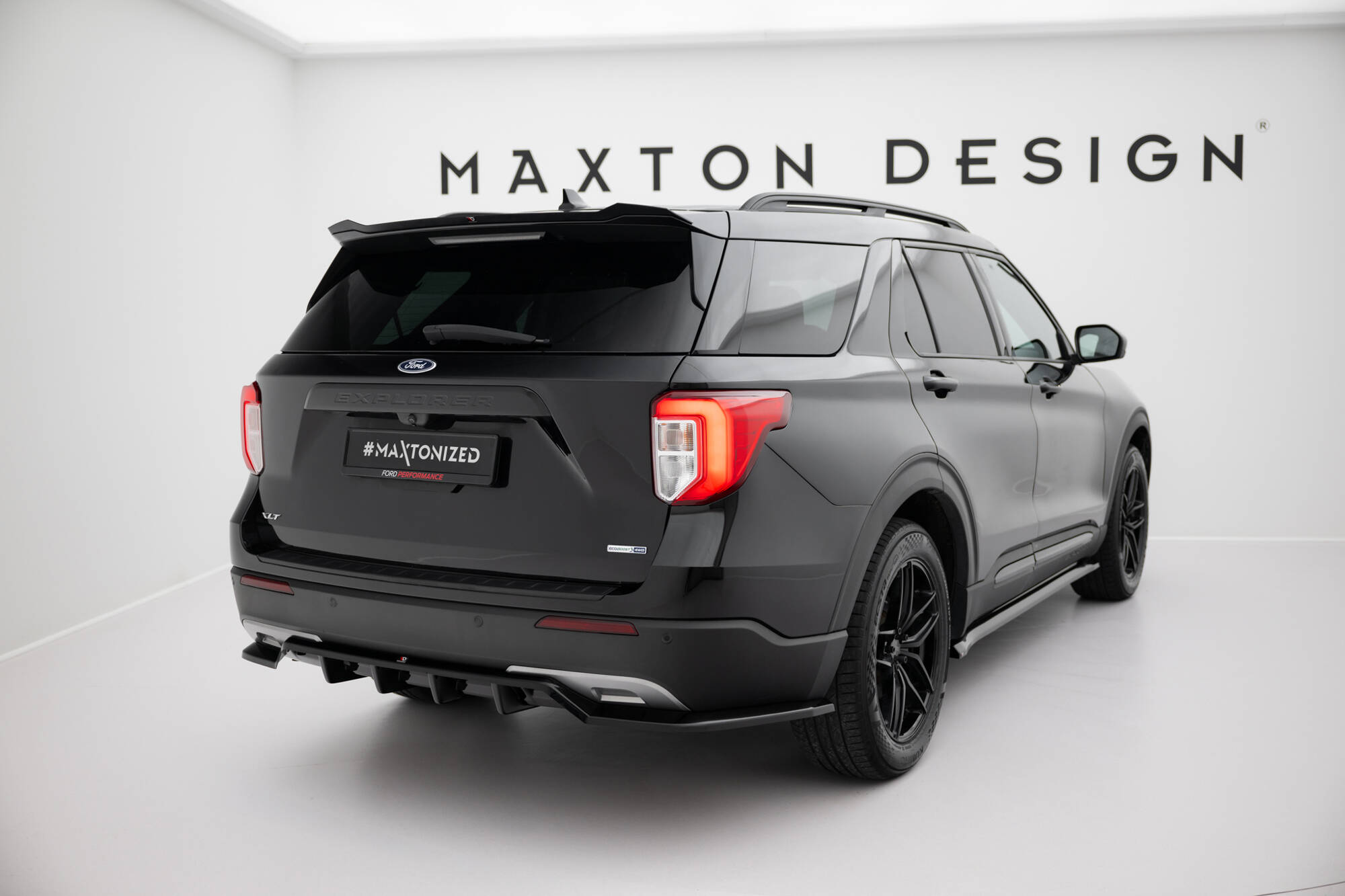 pol_po_Spoiler-Cap-Ford-Explorer-XLT-Mk6-21754_2 pol_po_Spoiler-Cap-Ford-Explorer-XLT-Mk6-21754_2