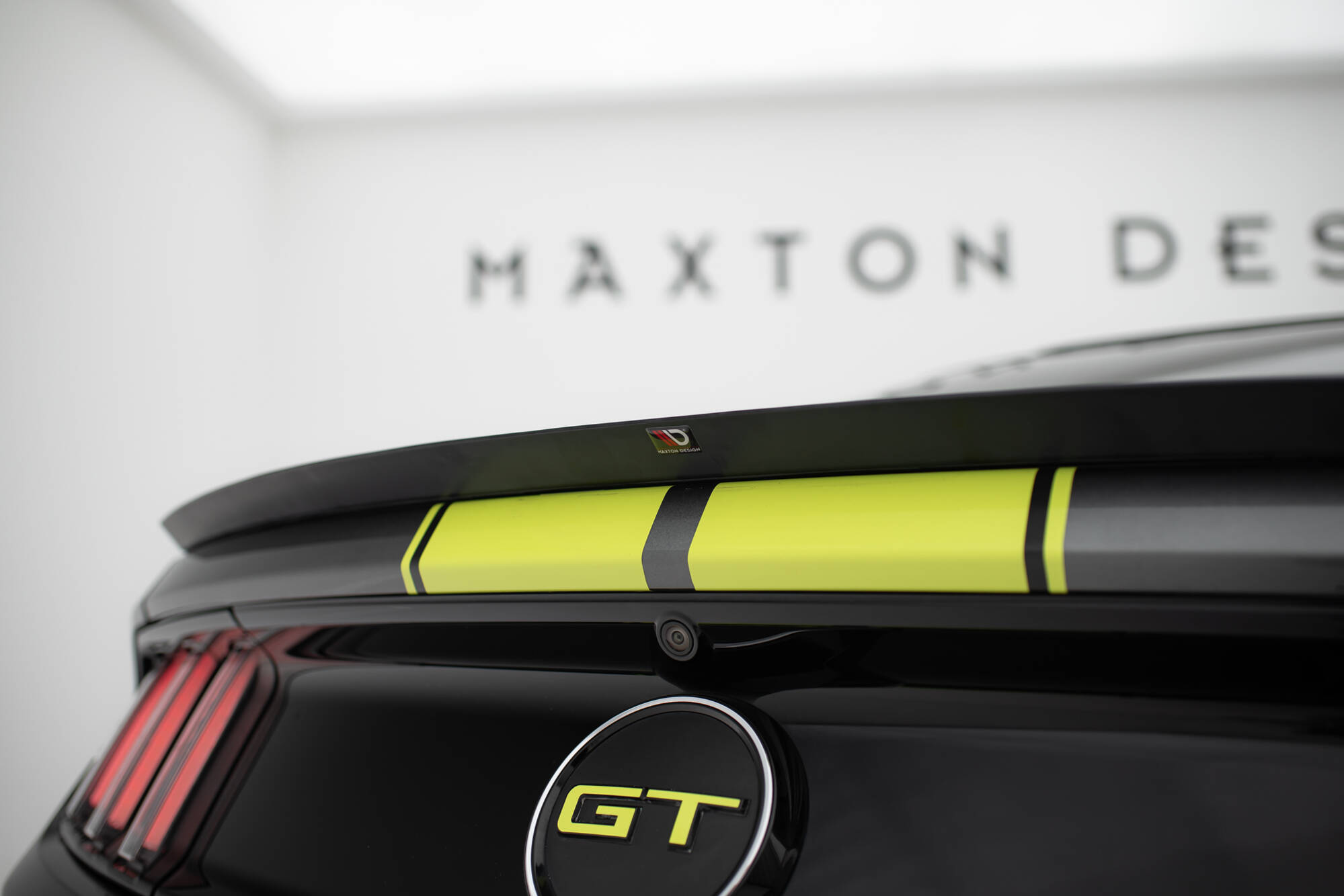 pol_po_Spoiler-Cap-Ford-Mustang-Mustang-GT-Mk6-1227_4 pol_po_Spoiler-Cap-Ford-Mustang-Mustang-GT-Mk6-1227_4