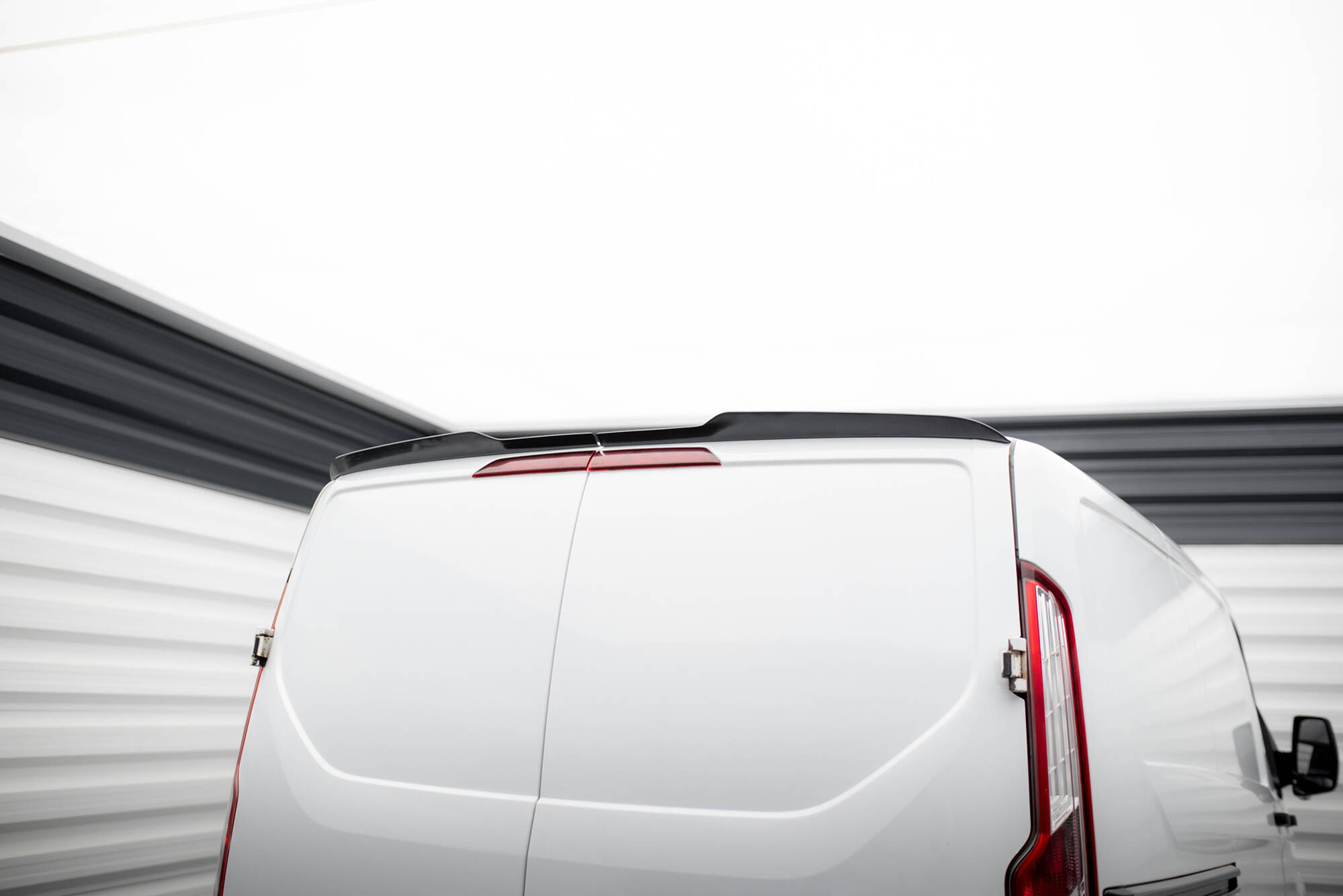pol_po_Spoiler-Cap-Ford-Transit-Custom-Mk1-16488_11 pol_po_Spoiler-Cap-Ford-Transit-Custom-Mk1-16488_11