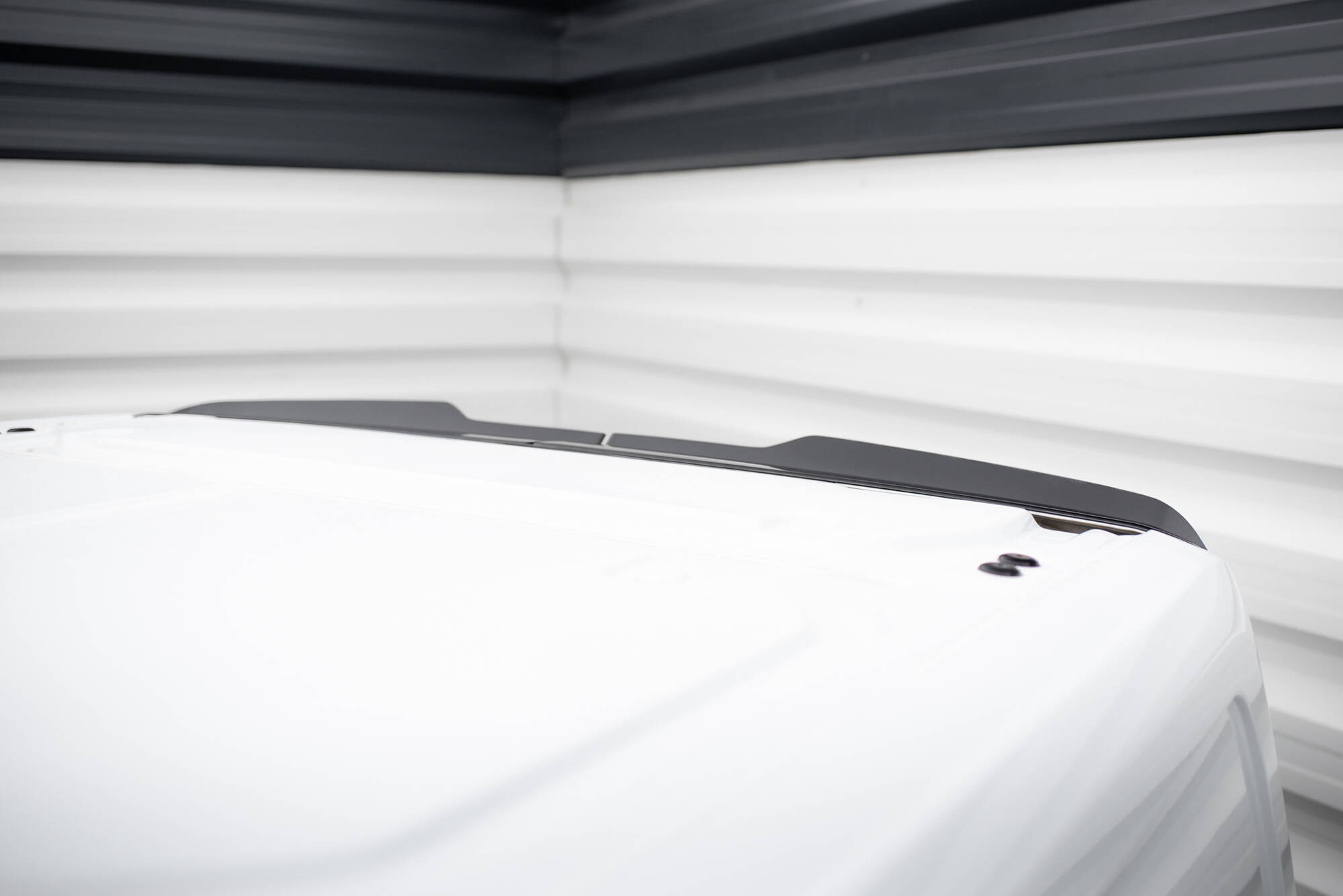 pol_po_Spoiler-Cap-Ford-Transit-Custom-Mk1-16488_9 pol_po_Spoiler-Cap-Ford-Transit-Custom-Mk1-16488_9