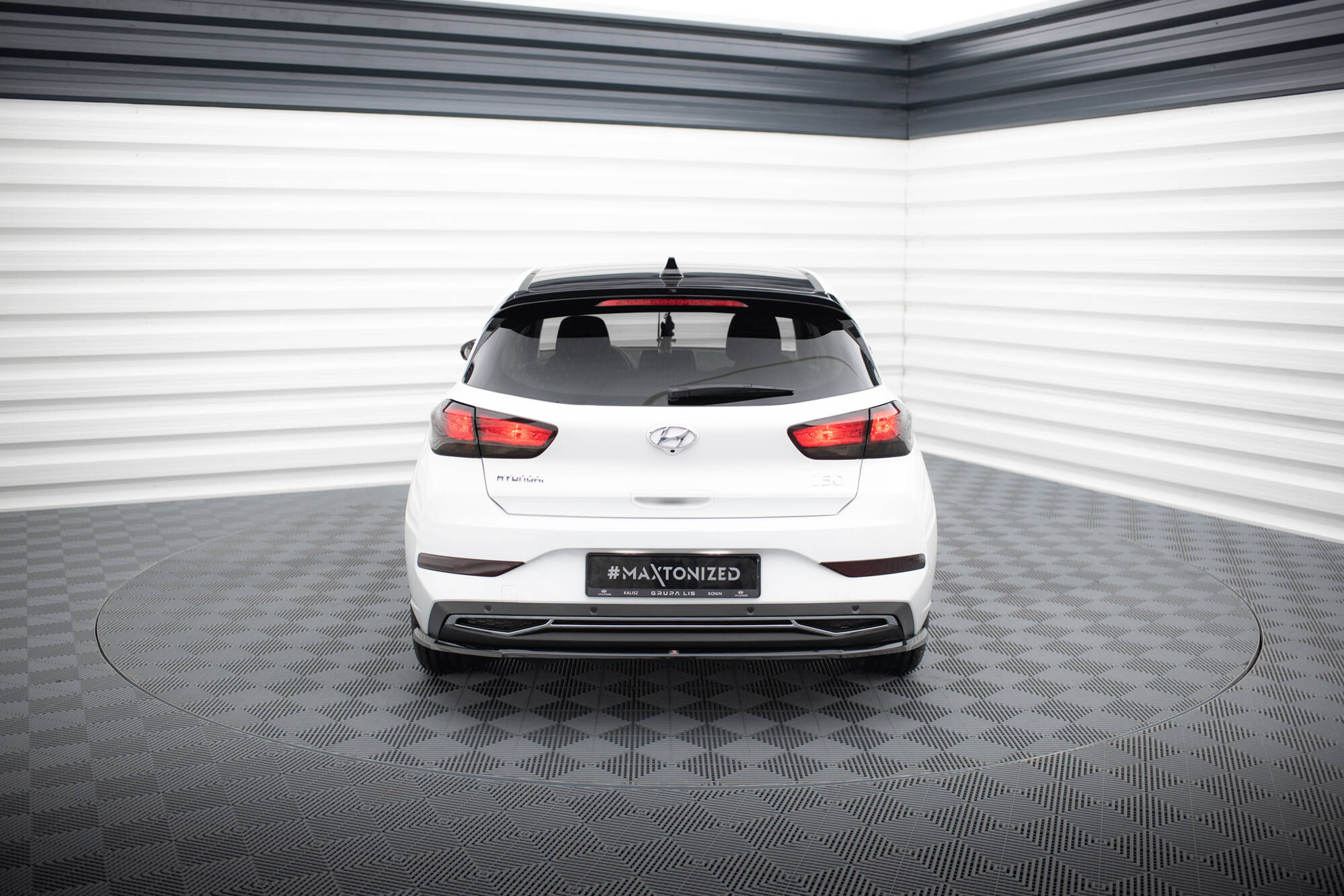 pol_po_Spoiler-Cap-HYUNDAI-I30-MK3-HATCHBACK-7440_3 pol_po_Spoiler-Cap-HYUNDAI-I30-MK3-HATCHBACK-7440_3