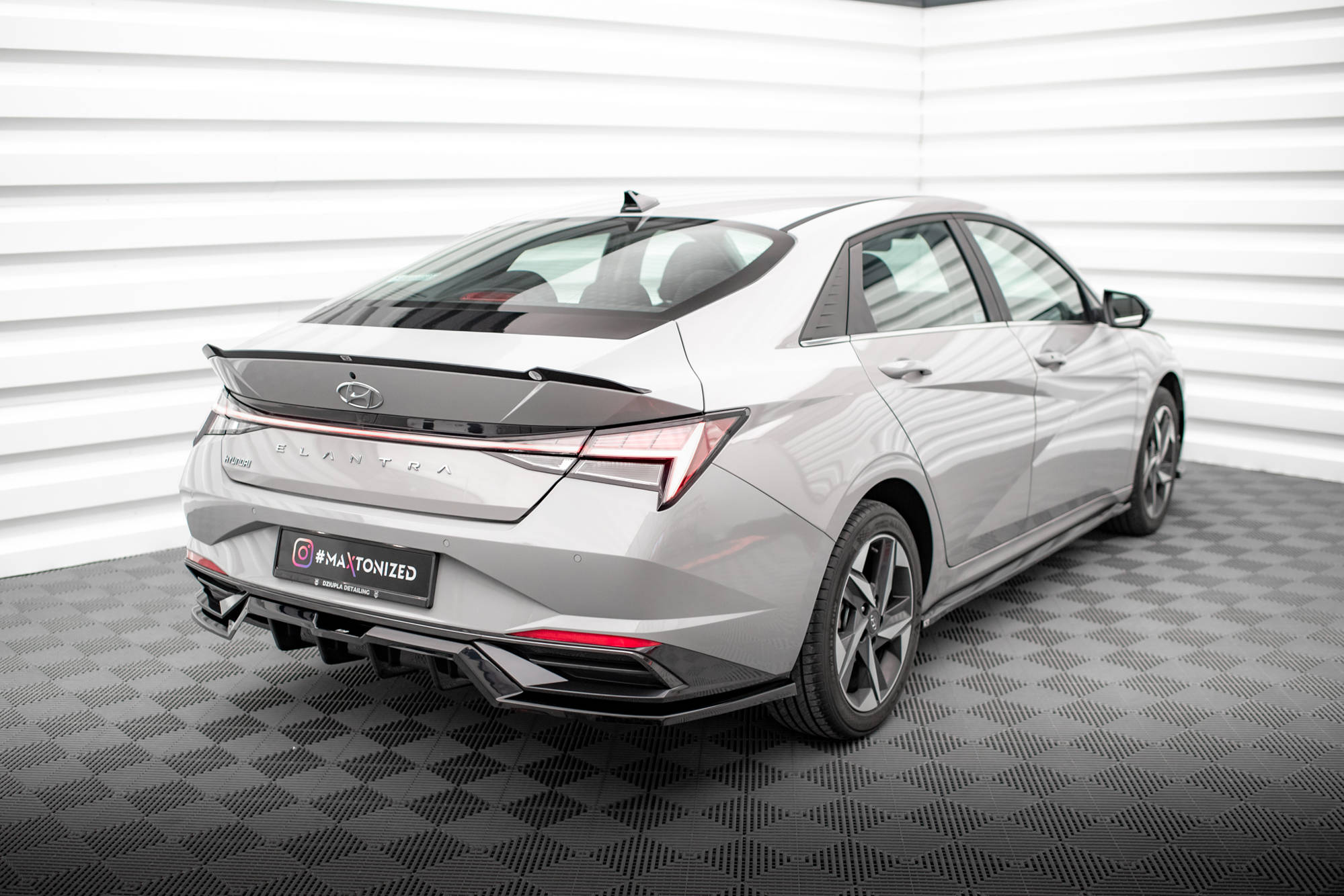 pol_po_Spoiler-Cap-Hyundai-Elantra-Mk7-18166_6 pol_po_Spoiler-Cap-Hyundai-Elantra-Mk7-18166_6