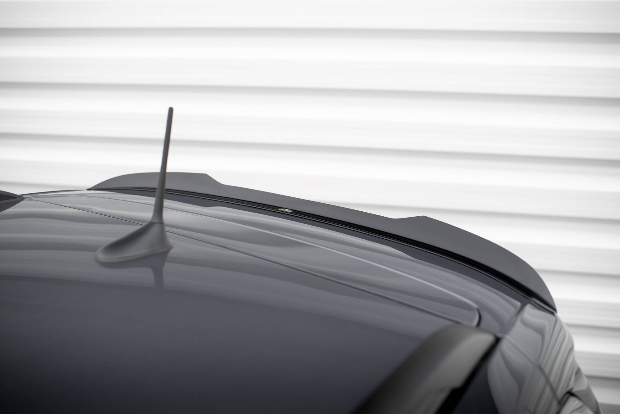pol_po_Spoiler-Cap-Jeep-Compass-Limited-Mk2-Facelift-19322_2 pol_po_Spoiler-Cap-Jeep-Compass-Limited-Mk2-Facelift-19322_2
