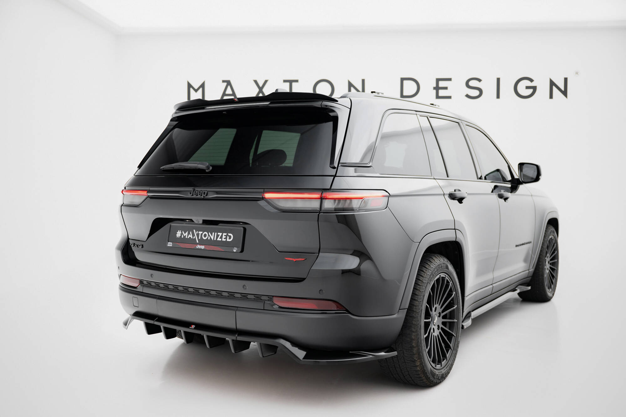 pol_po_Spoiler-Cap-Jeep-Grand-Cherokee-Trailhawk-Mk5-21849_2 pol_po_Spoiler-Cap-Jeep-Grand-Cherokee-Trailhawk-Mk5-21849_2