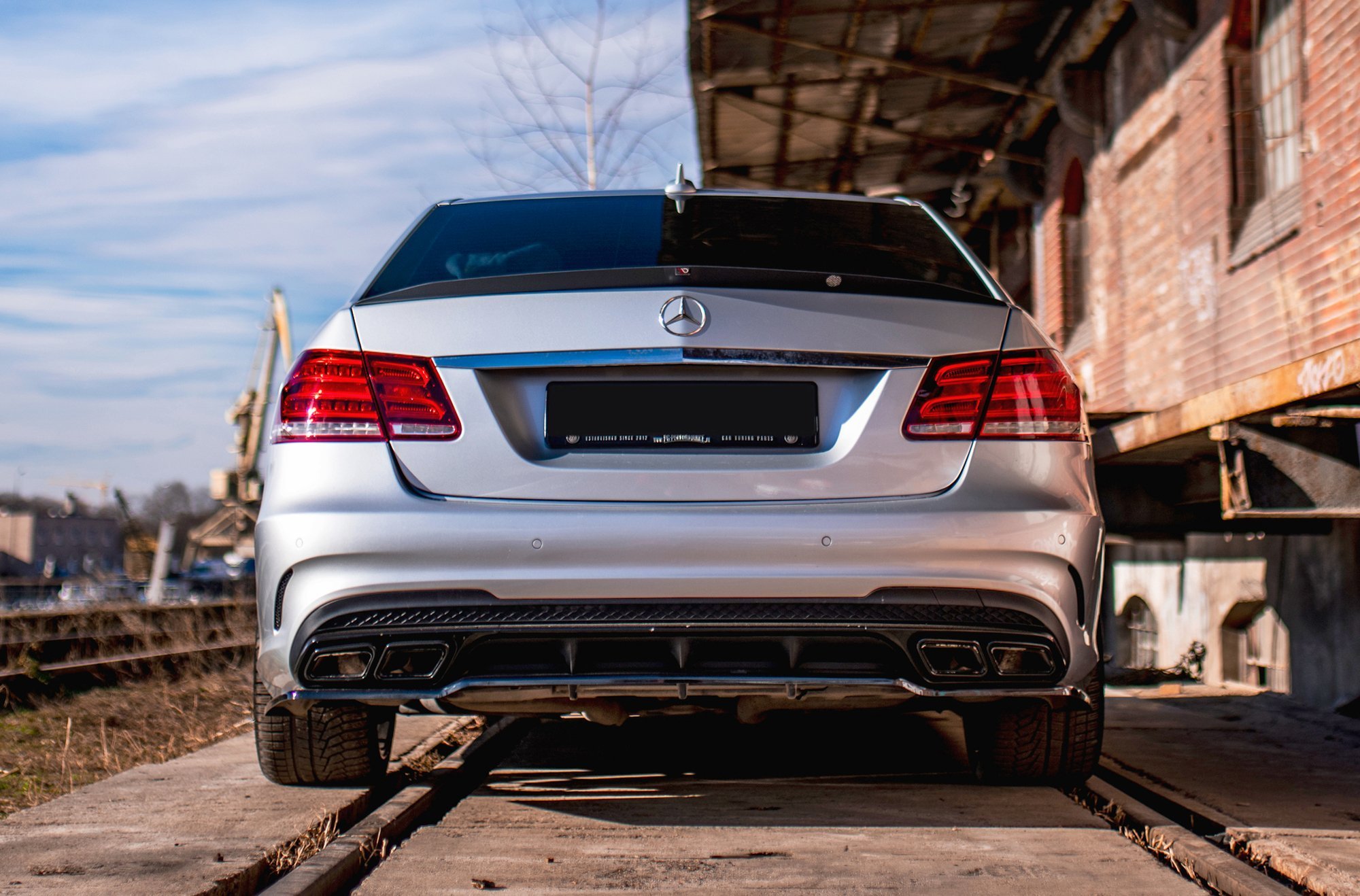 pol_po_Spoiler-Cap-Mercedes-Benz-E63-AMG-AMG-Line-Standard-Sedan-W212-Facelift-11692_6 pol_po_Spoiler-Cap-Mercedes-Benz-E63-AMG-AMG-Line-Standard-Sedan-W212-Facelift-11692_6