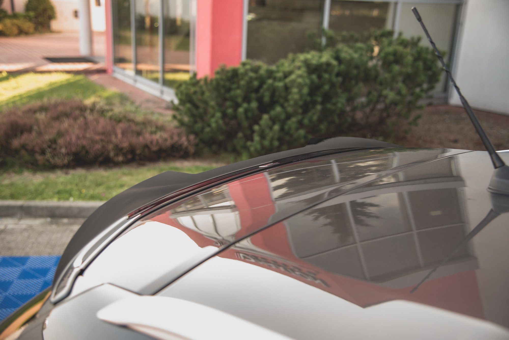 pol_po_Spoiler-Cap-Peugeot-308-SW-Mk2-11501_6 pol_po_Spoiler-Cap-Peugeot-308-SW-Mk2-11501_6