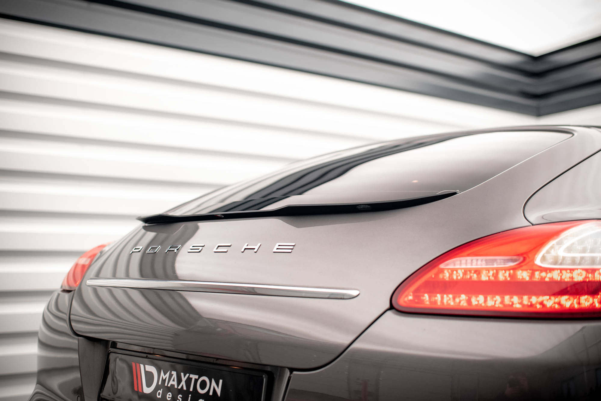 pol_po_Spoiler-Cap-Porsche-Panamera-Panamera-Diesel-970-17204_5 pol_po_Spoiler-Cap-Porsche-Panamera-Panamera-Diesel-970-17204_5