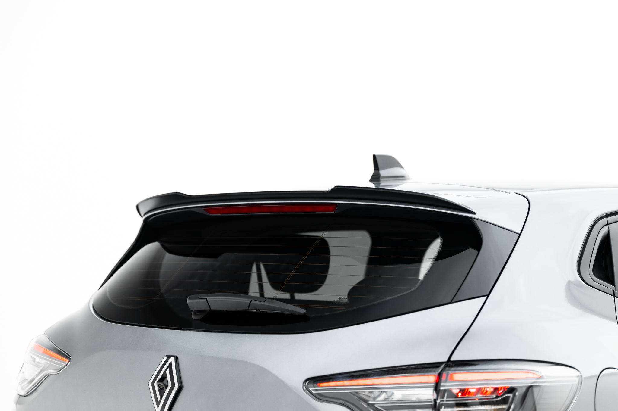 pol_po_Spoiler-Cap-Renault-Clio-Mk5-Facelift-23502_7 pol_po_Spoiler-Cap-Renault-Clio-Mk5-Facelift-23502_7