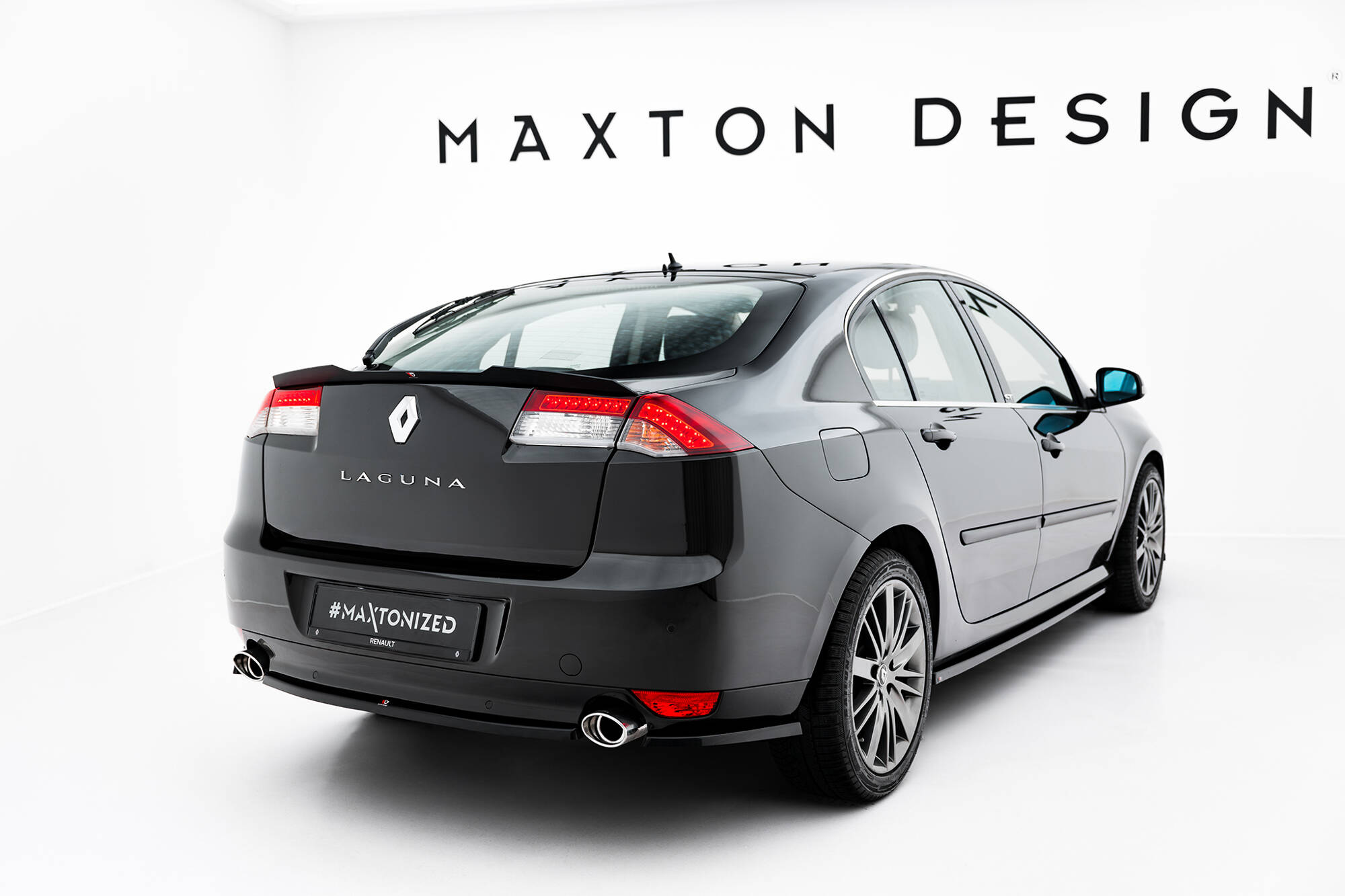 pol_po_Spoiler-Cap-Renault-Laguna-Hatchback-GT-Mk3-22581_5 pol_po_Spoiler-Cap-Renault-Laguna-Hatchback-GT-Mk3-22581_5