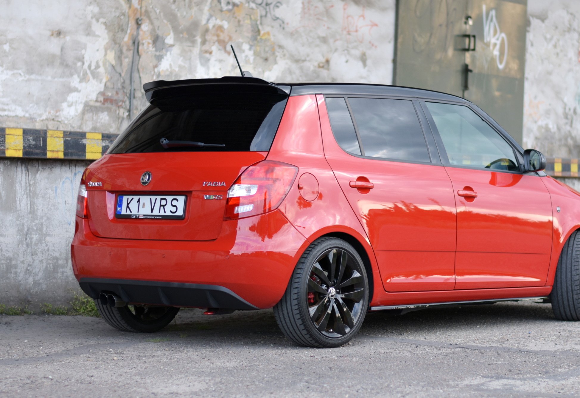 pol_po_Spoiler-Cap-Skoda-Fabia-RS-Mk2-7853_7 pol_po_Spoiler-Cap-Skoda-Fabia-RS-Mk2-7853_7