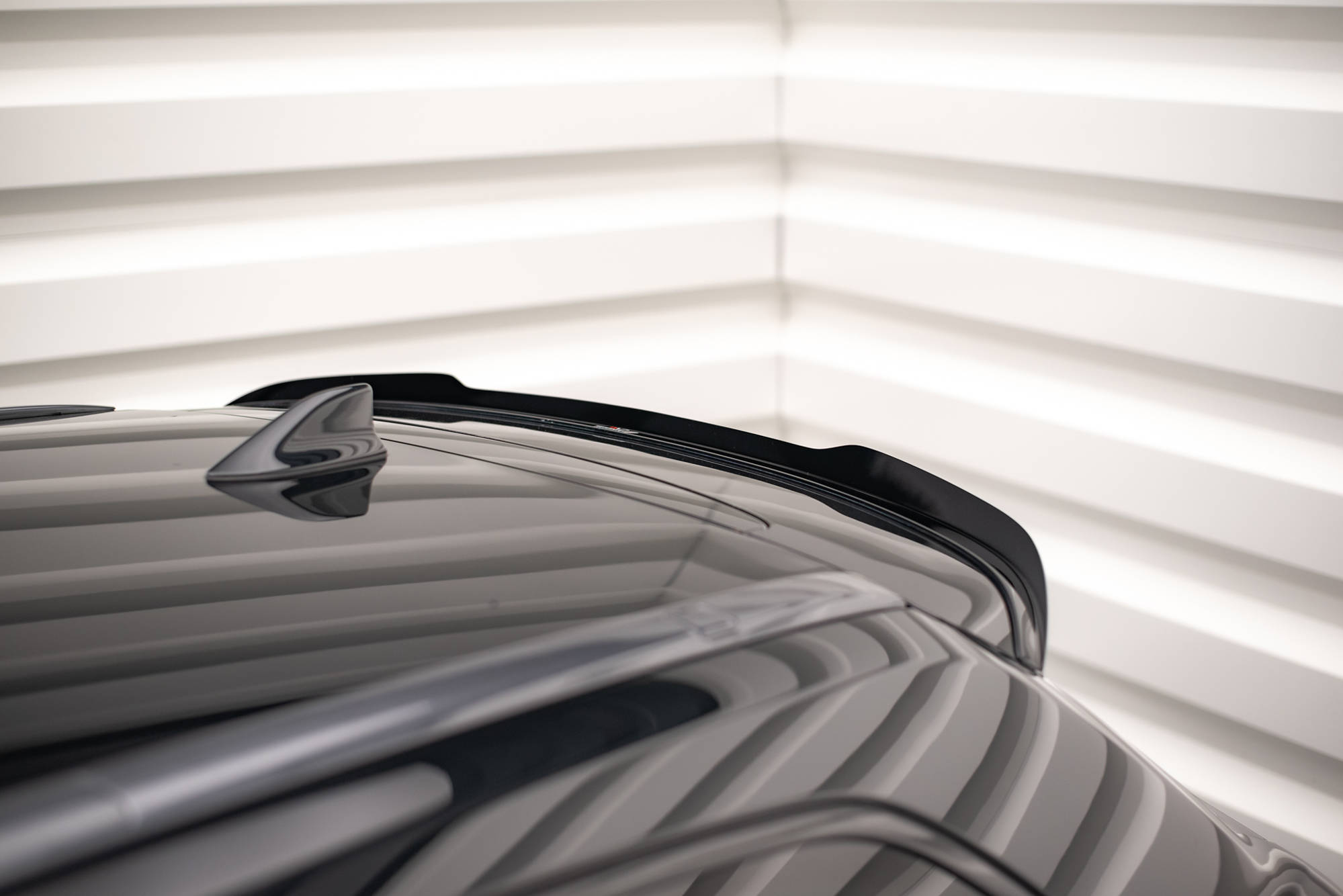pol_po_Spoiler-Cap-Toyota-Avensis-Mk3-Facelift-Wagon-13696_5 pol_po_Spoiler-Cap-Toyota-Avensis-Mk3-Facelift-Wagon-13696_5