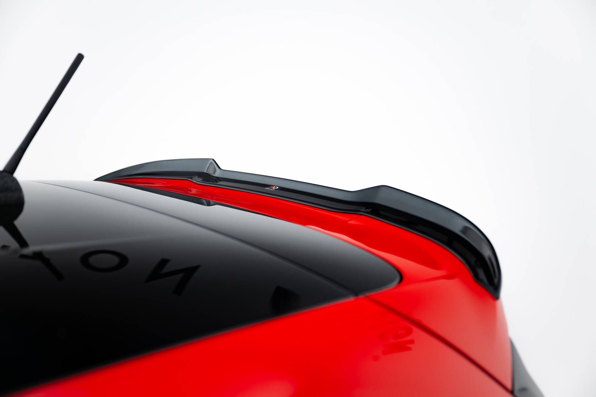 pol_po_Spoiler-Cap-V-2-Ford-Fiesta-Mk8-ST-ST-Line-10057_8 pol_po_Spoiler-Cap-V-2-Ford-Fiesta-Mk8-ST-ST-Line-10057_8