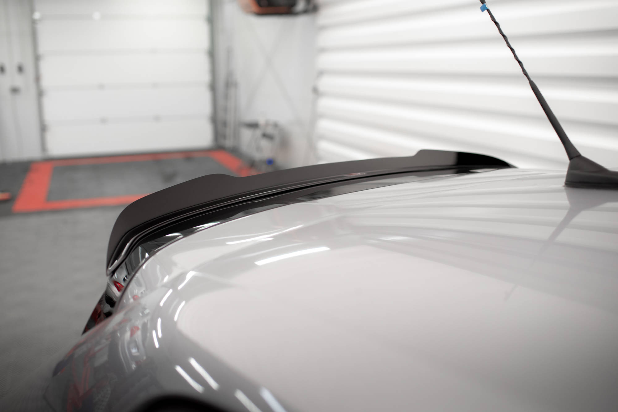 pol_po_Spoiler-Cap-V-2-Peugeot-208-Mk2-16841_6 pol_po_Spoiler-Cap-V-2-Peugeot-208-Mk2-16841_6
