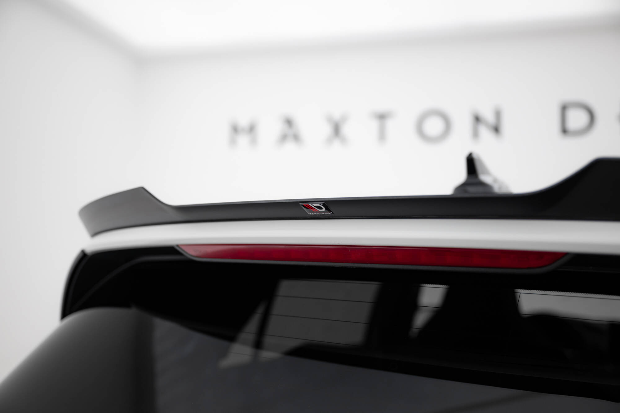 pol_po_Spoiler-Cap-V-2-Volkswagen-Golf-GTI-GTE-GTD-R-Line-R-Mk8-12193_13 pol_po_Spoiler-Cap-V-2-Volkswagen-Golf-GTI-GTE-GTD-R-Line-R-Mk8-12193_13