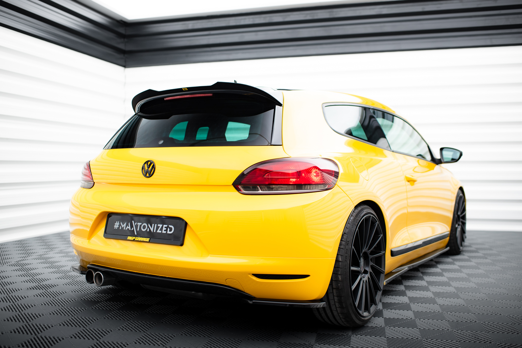 pol_po_Spoiler-Cap-V-2-Volkswagen-Scirocco-Mk3-17358_5 pol_po_Spoiler-Cap-V-2-Volkswagen-Scirocco-Mk3-17358_5