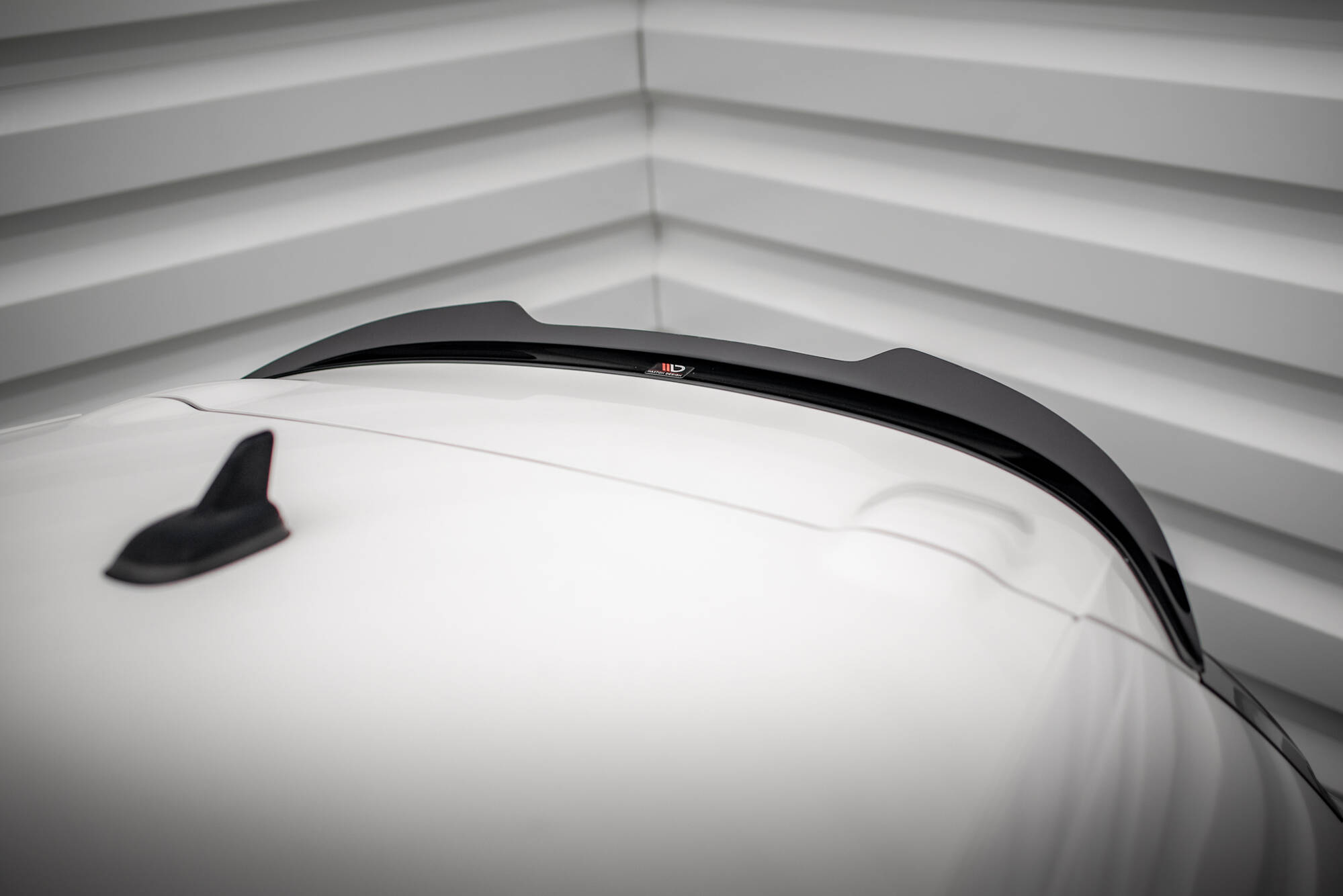 pol_po_Spoiler-Cap-V-2-Volkswagen-Scirocco-R-Mk3-19580_2 pol_po_Spoiler-Cap-V-2-Volkswagen-Scirocco-R-Mk3-19580_2
