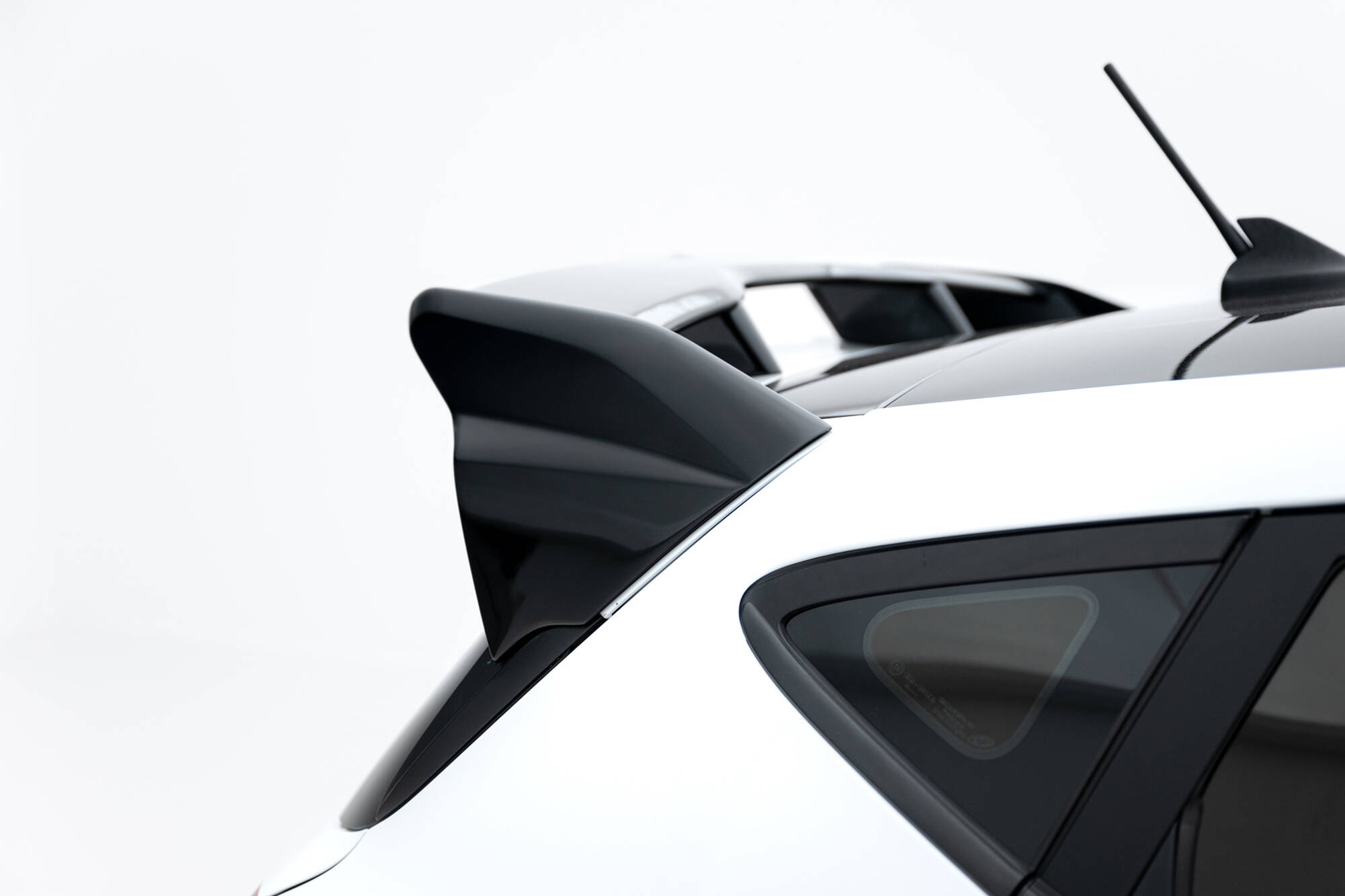 pol_po_Spoiler-Ford-Fiesta-ST-ST-Line-Mk8-Mk8-Facelift-22365_8 pol_po_Spoiler-Ford-Fiesta-ST-ST-Line-Mk8-Mk8-Facelift-22365_8