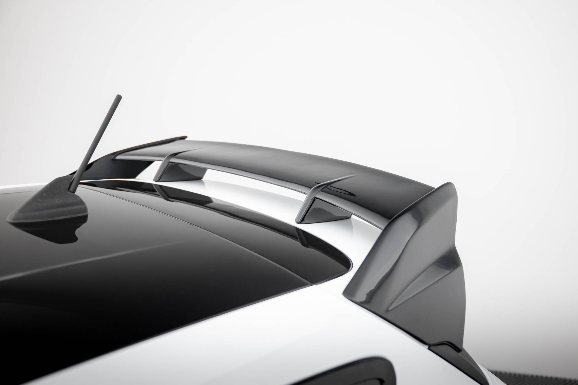 pol_po_Spoiler-Ford-Fiesta-Standard-ST-Line-Mk8-21140_3 pol_po_Spoiler-Ford-Fiesta-Standard-ST-Line-Mk8-21140_3